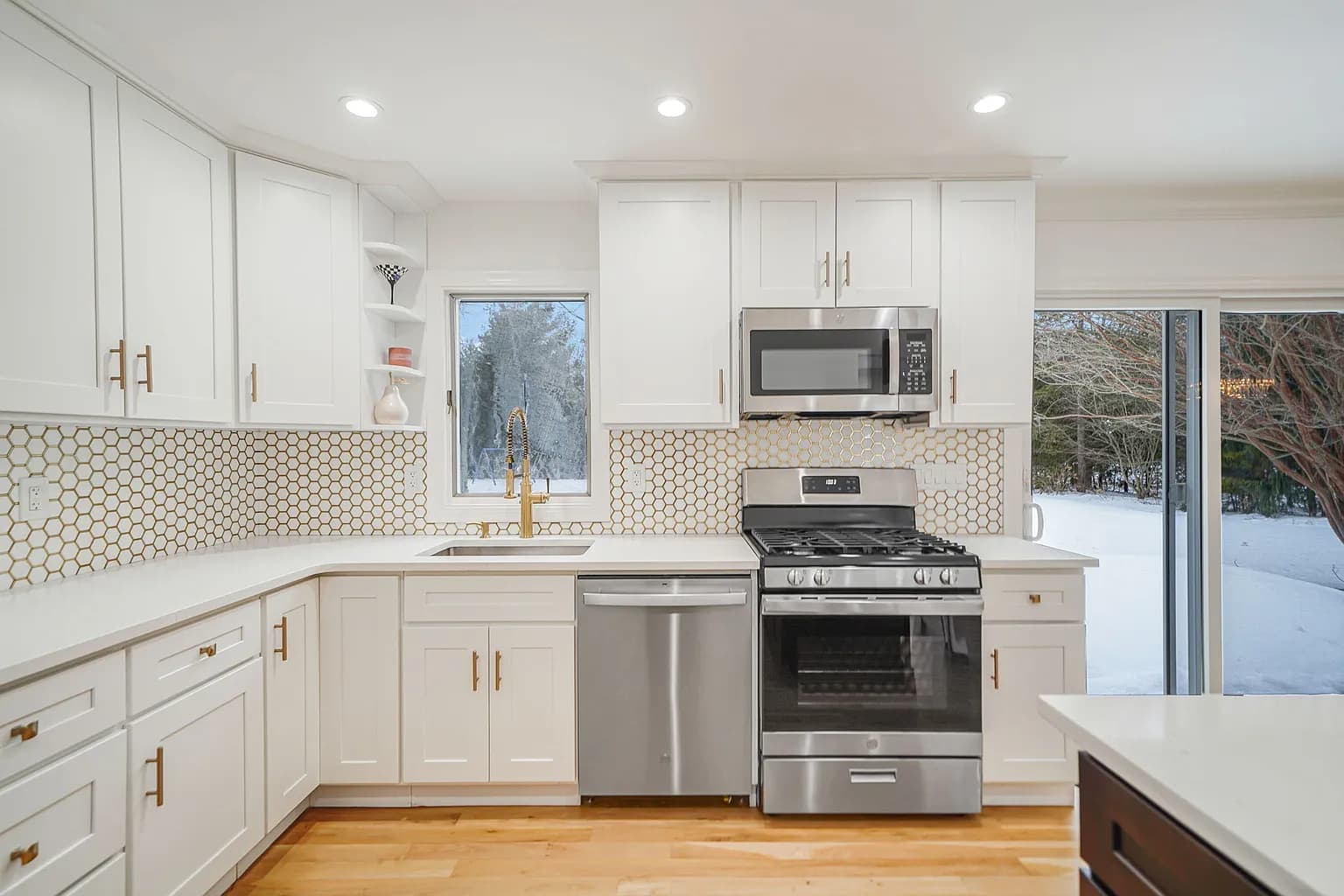 Pinetree Retreat | East Quogue | Charming Home with Heated Pool photo 4