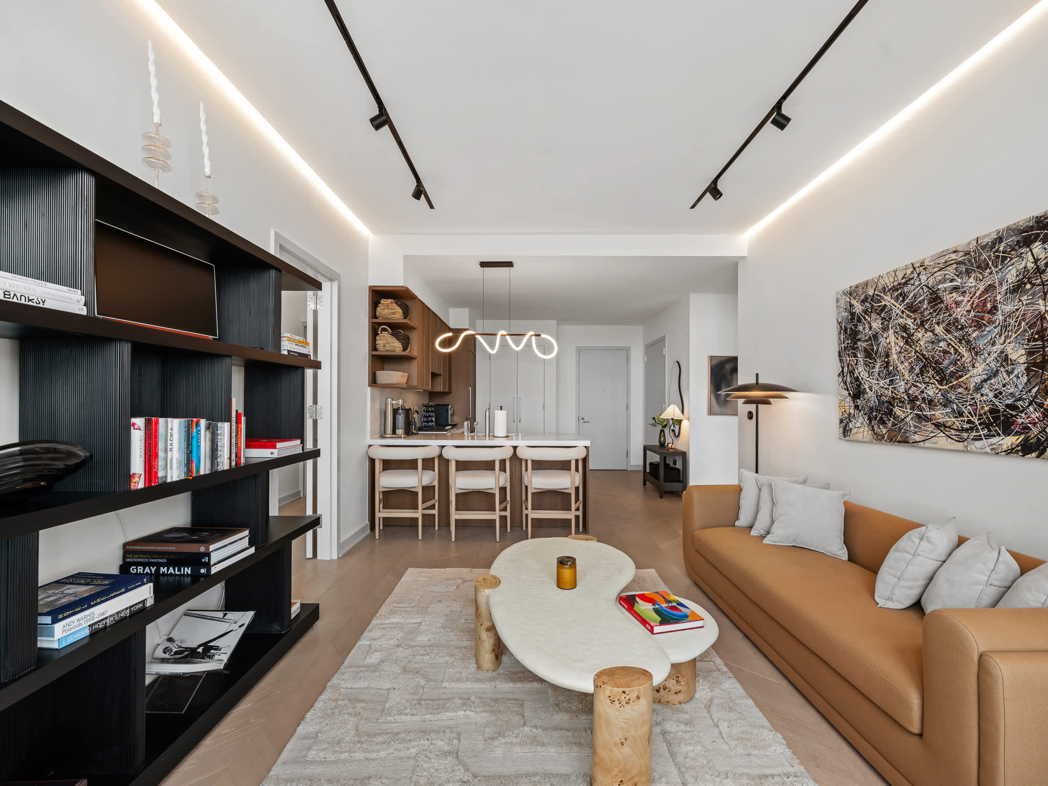 York Heights | Dumbo | Designer Apartment with Shared Pool & City Views photo 5