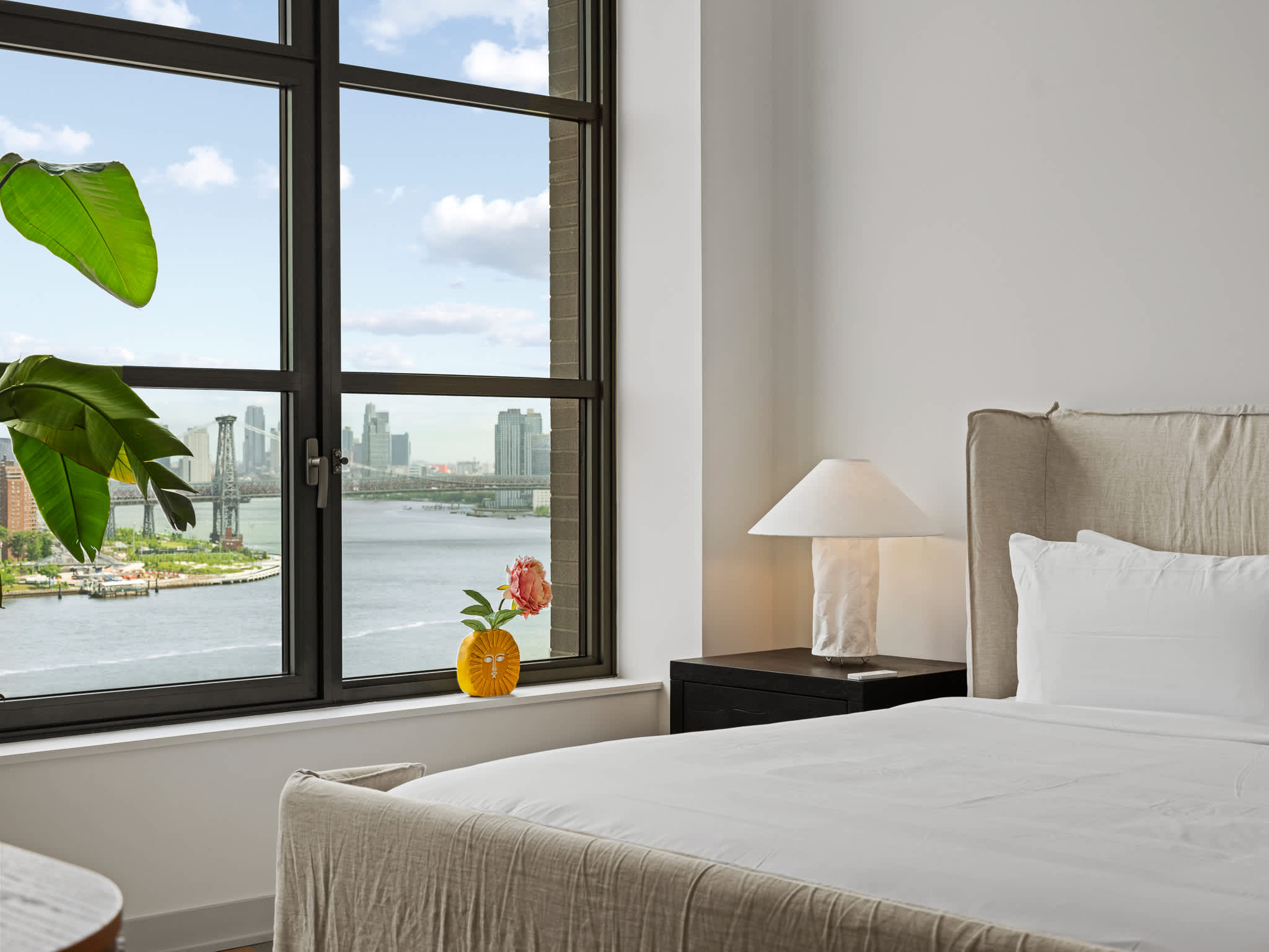 York Heights | Dumbo | Designer Apartment with Shared Pool & City Views photo 19