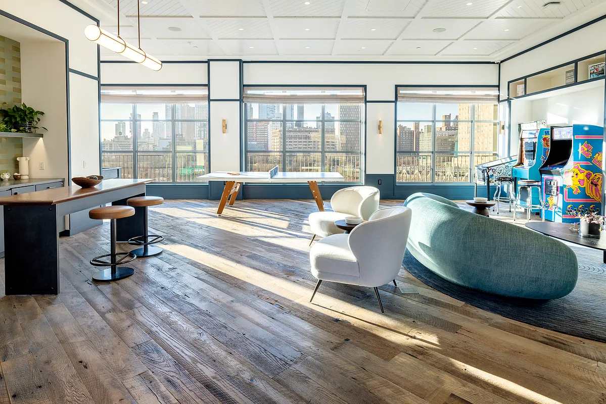 York Heights | Dumbo | Designer Apartment with Shared Pool & City Views photo 35