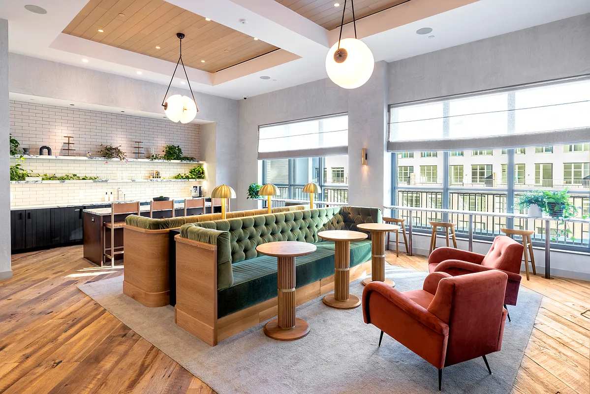 York Heights | Dumbo | Designer Apartment with Shared Pool & City Views photo 42