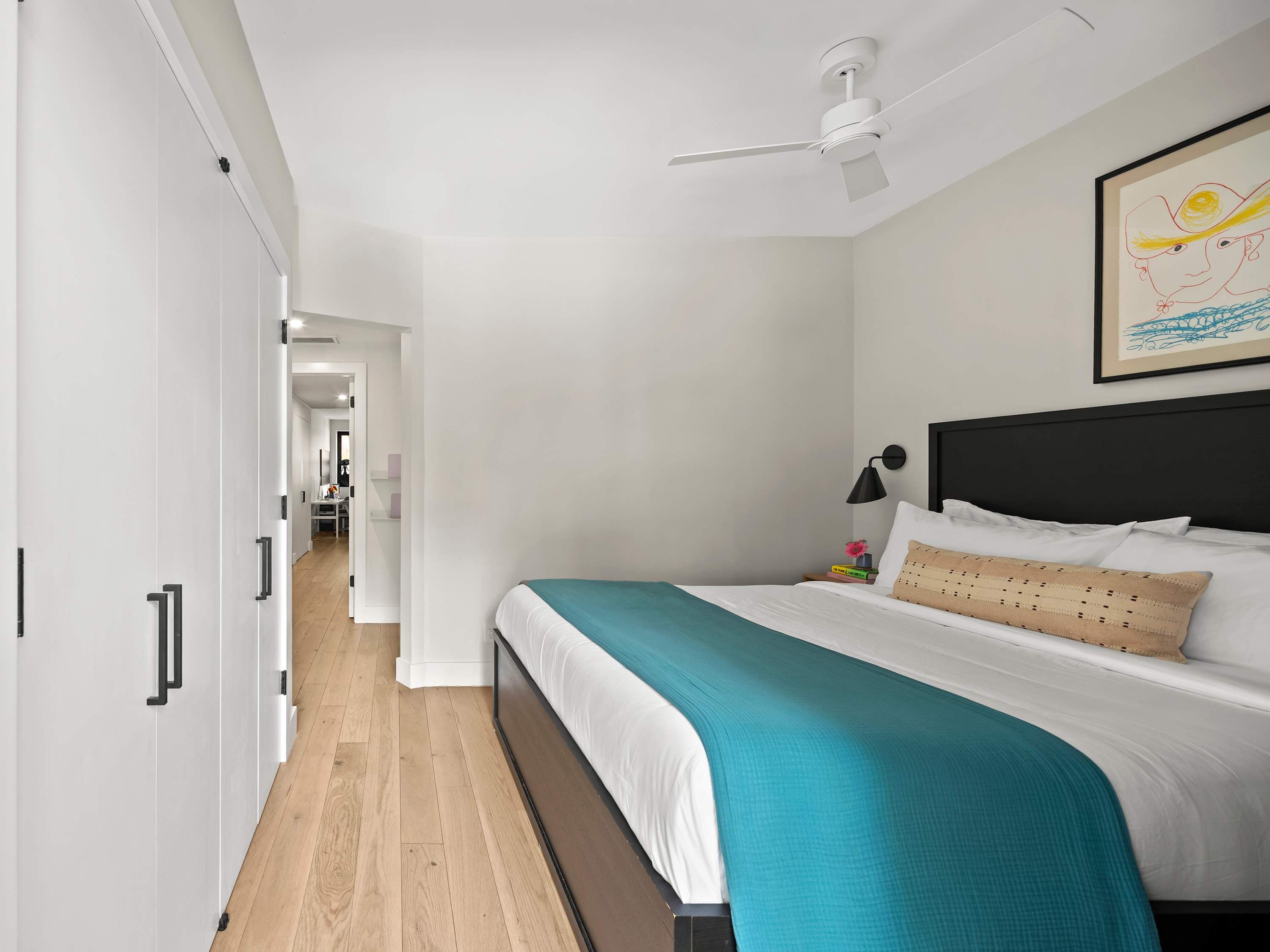 Ashford Place | Cobble Hill | Luxe Condo w/ Private Garden photo 22