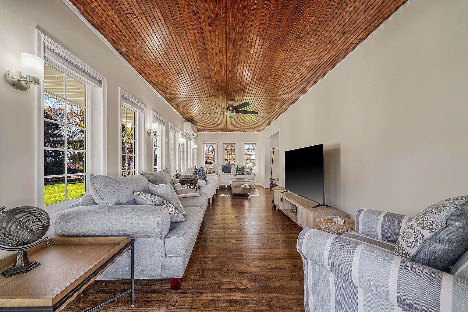 Rolling Hill Pointe | Hampton Bays | Opulent Ranch with Private Pool photo 7