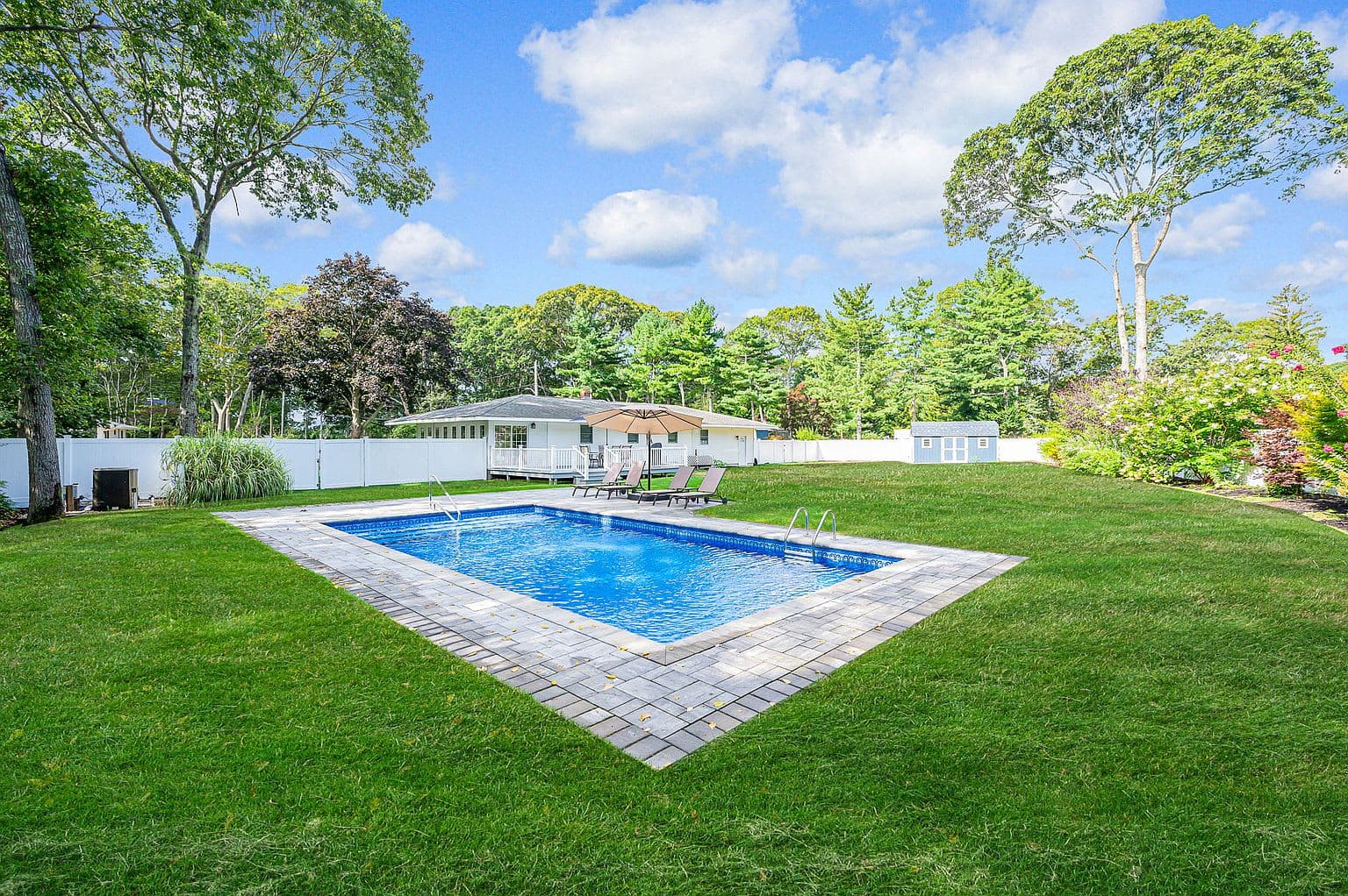 Rolling Hill Pointe | Hampton Bays | Opulent Ranch with Private Pool photo 26