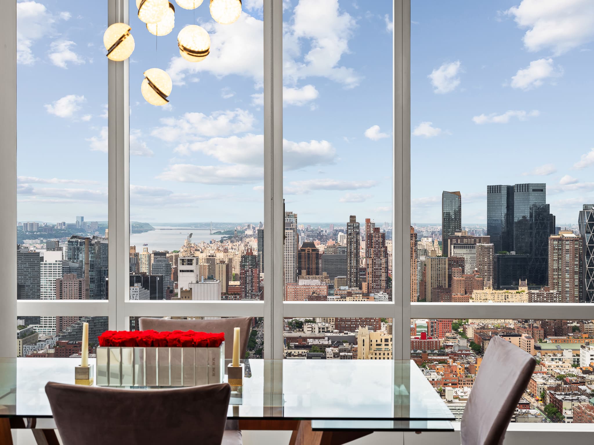 Skyline Residence | Hell's Kitchen | Luxury Apartment photo 18