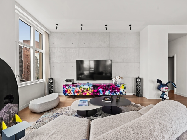 Image of Living space #4