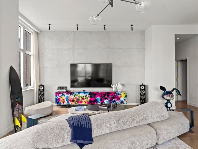 Image of Living space #3