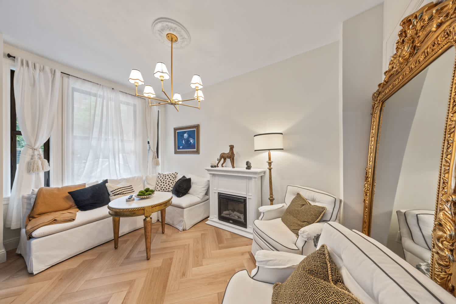 Rowen Place | Upper West Side | Sophisticated City Sanctuary photo 3
