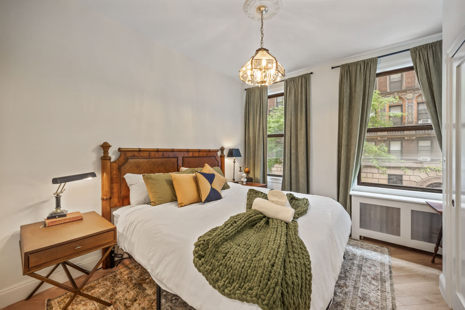 Rowen Place | Upper West Side | Sophisticated City Sanctuary photo 11