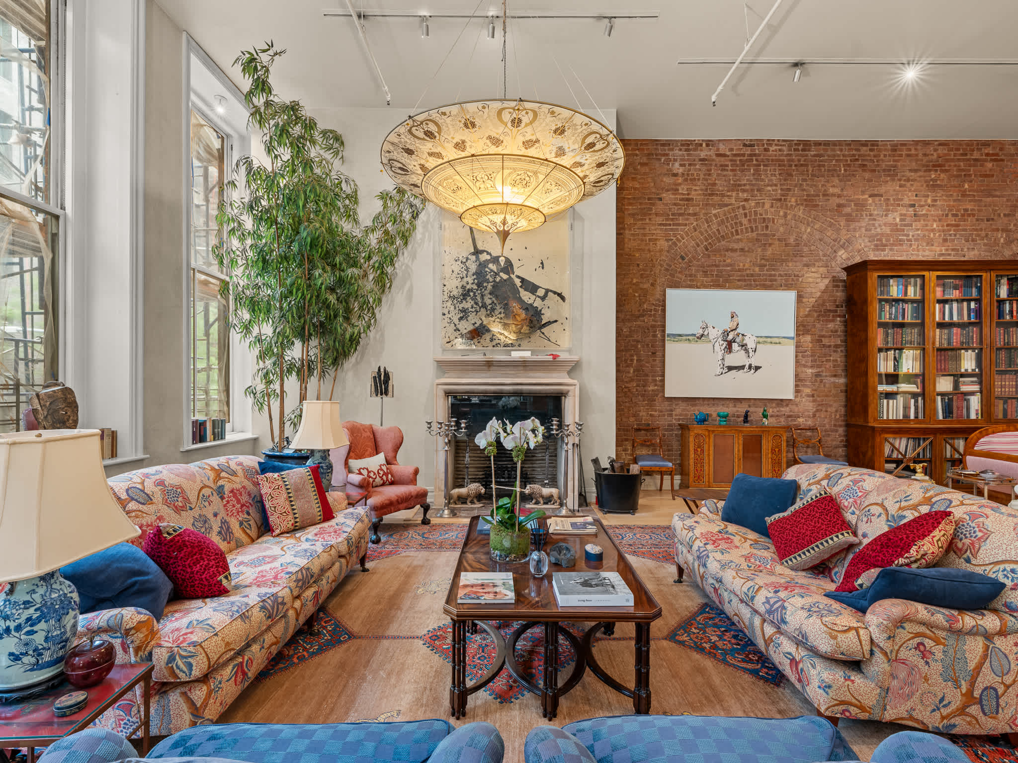 Crosby Place | Soho | Chic Apartment photo 3