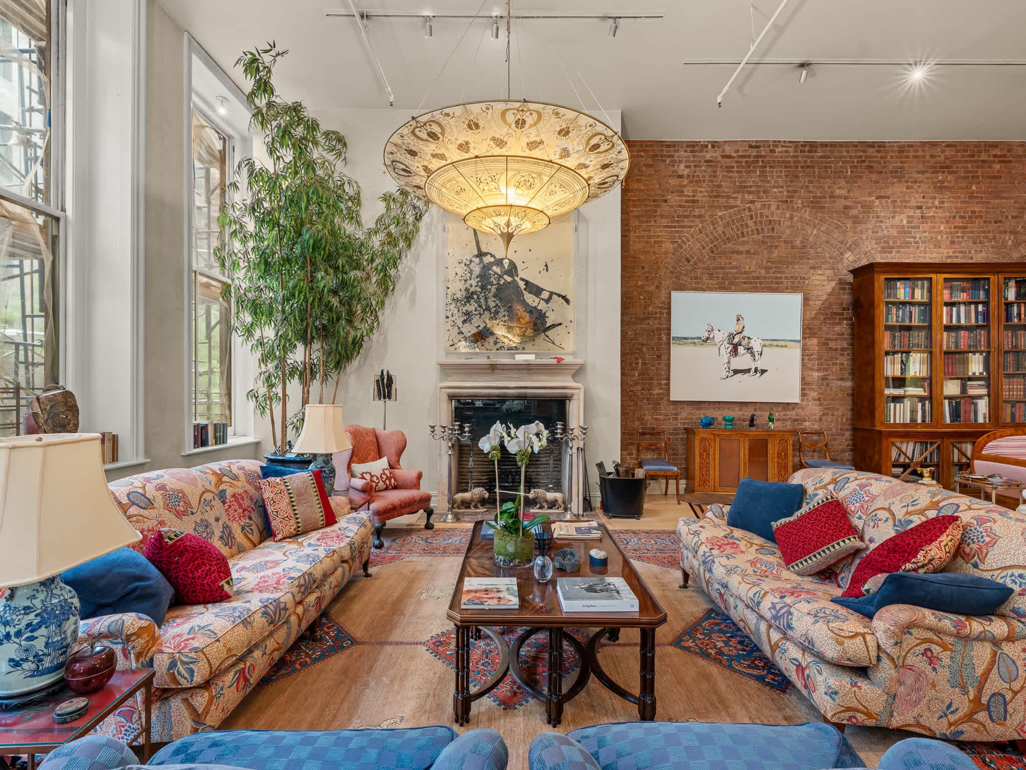 Crosby Place | Soho | Chic Apartment photo 3