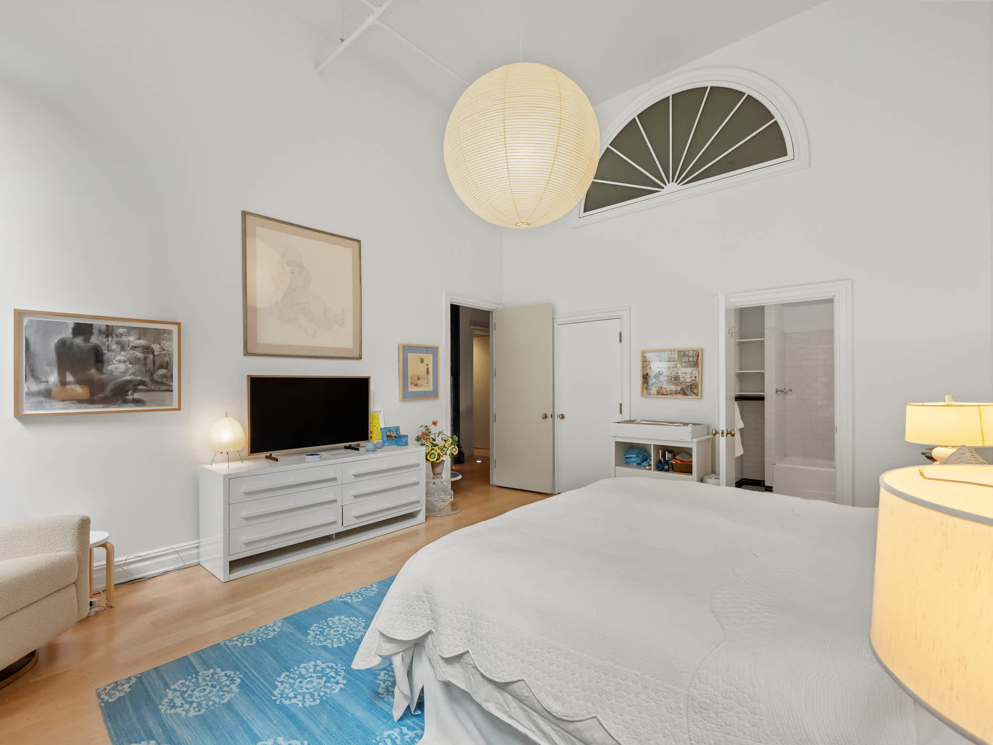 Crosby Place | Soho | Chic Apartment photo 11