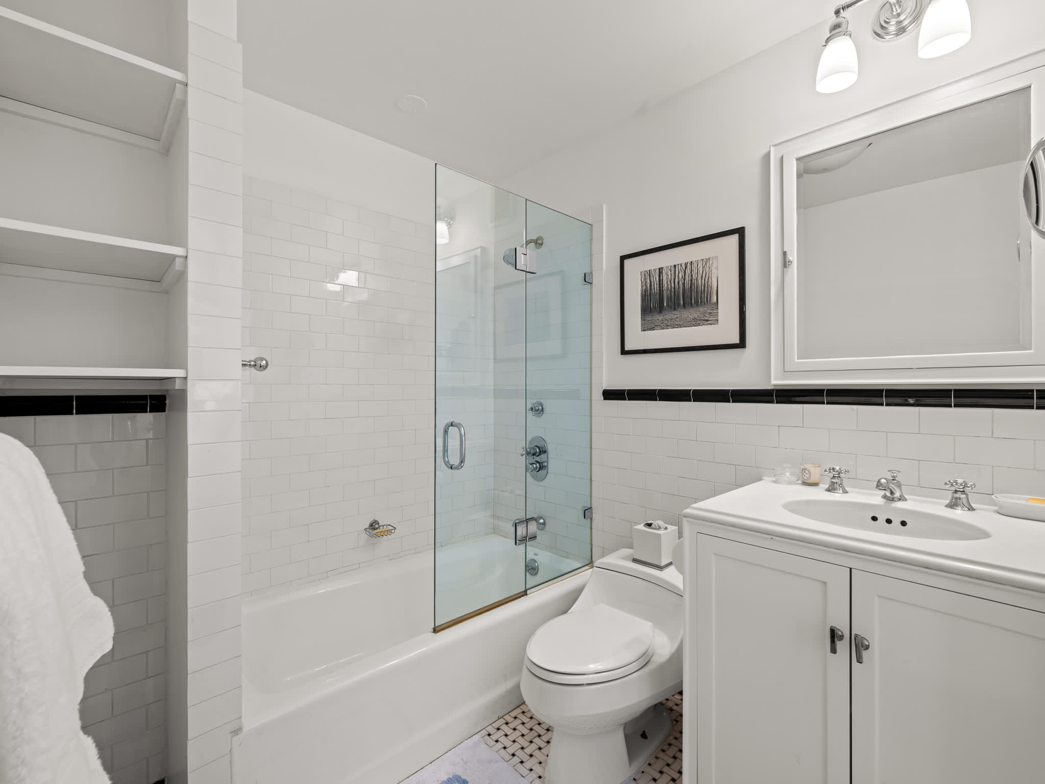Crosby Place | Soho | Chic Apartment photo 13