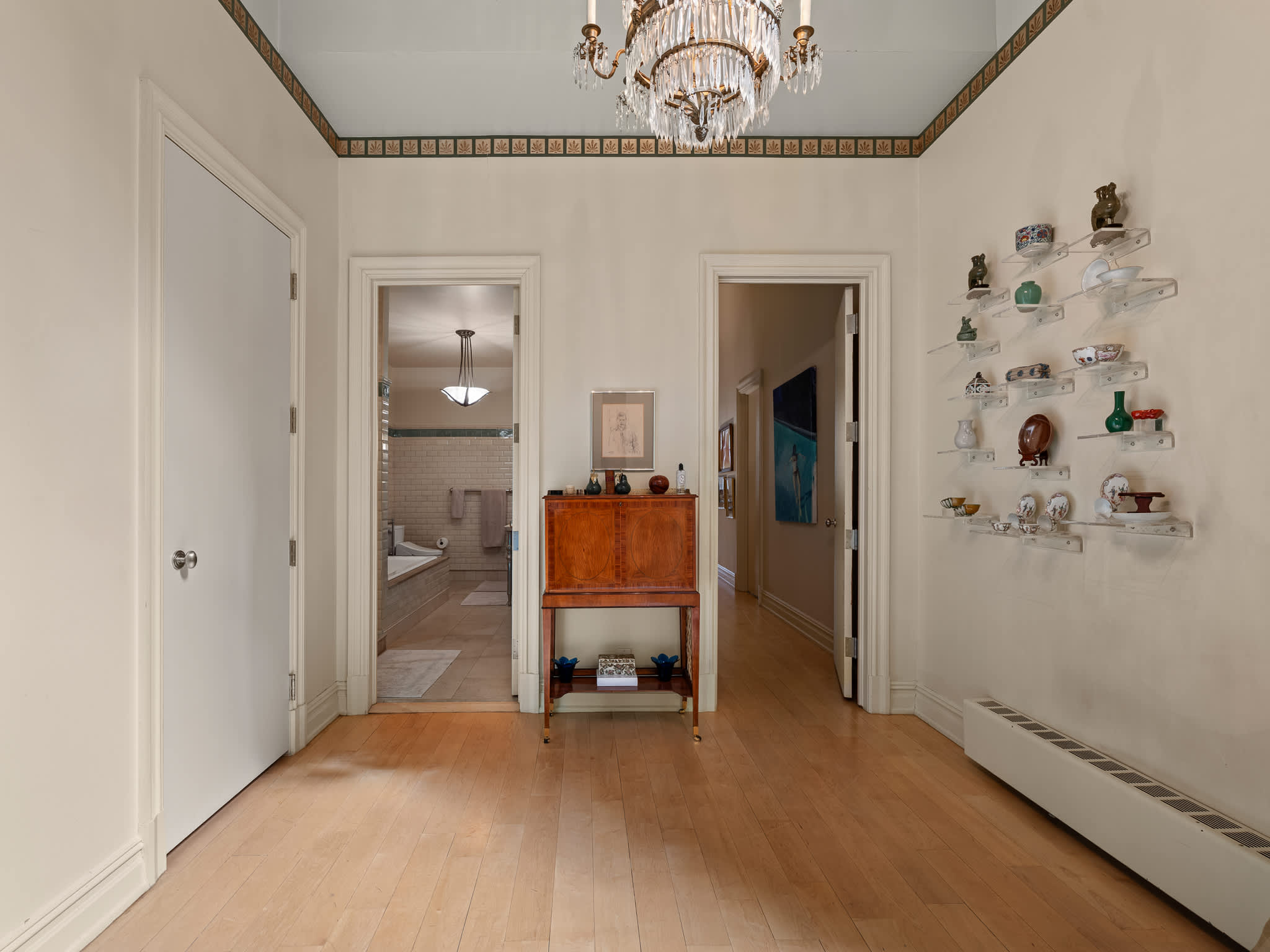 Crosby Place | Soho | Chic Apartment photo 30