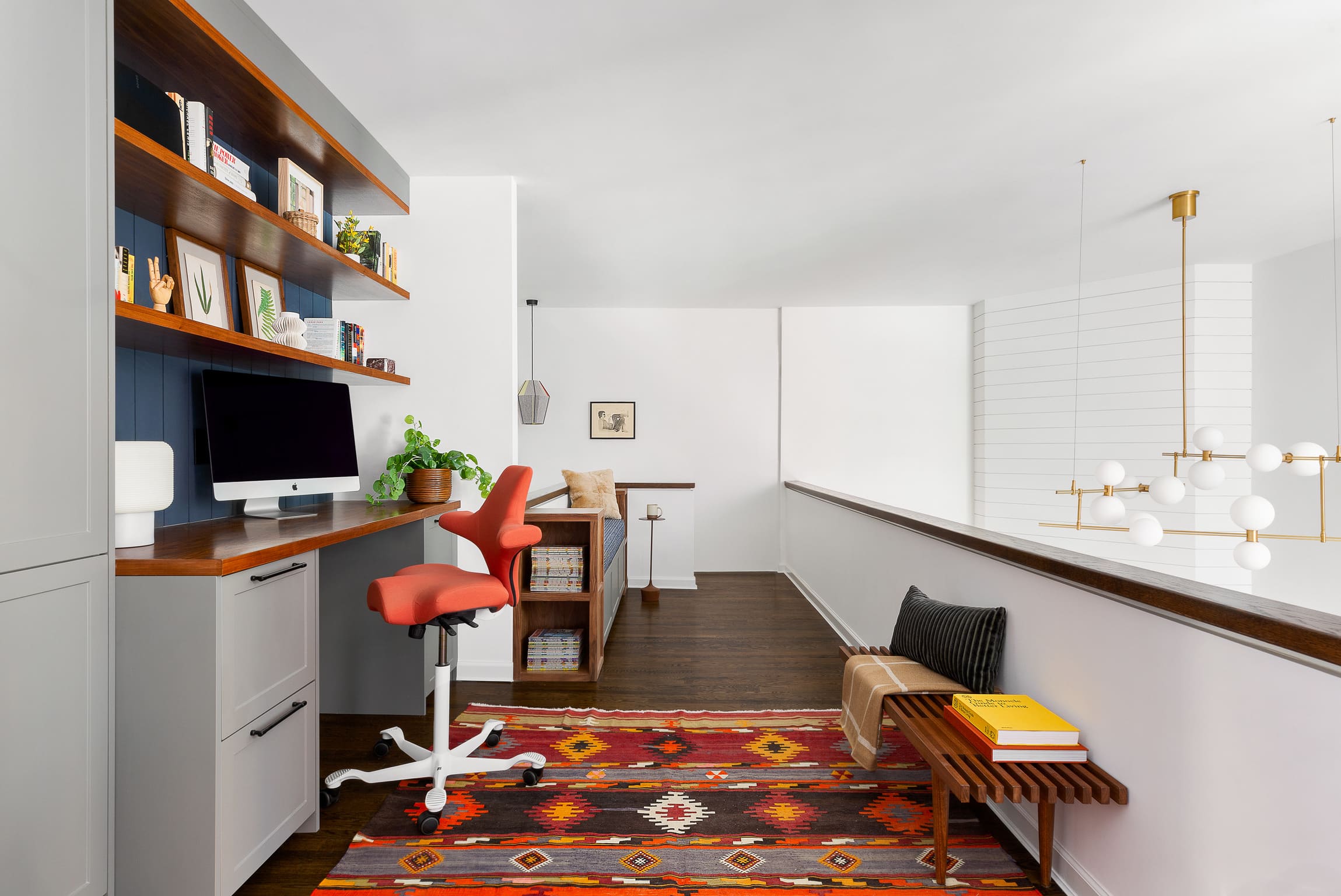 Atrium Heights | Chelsea | Modern Duplex photo 2