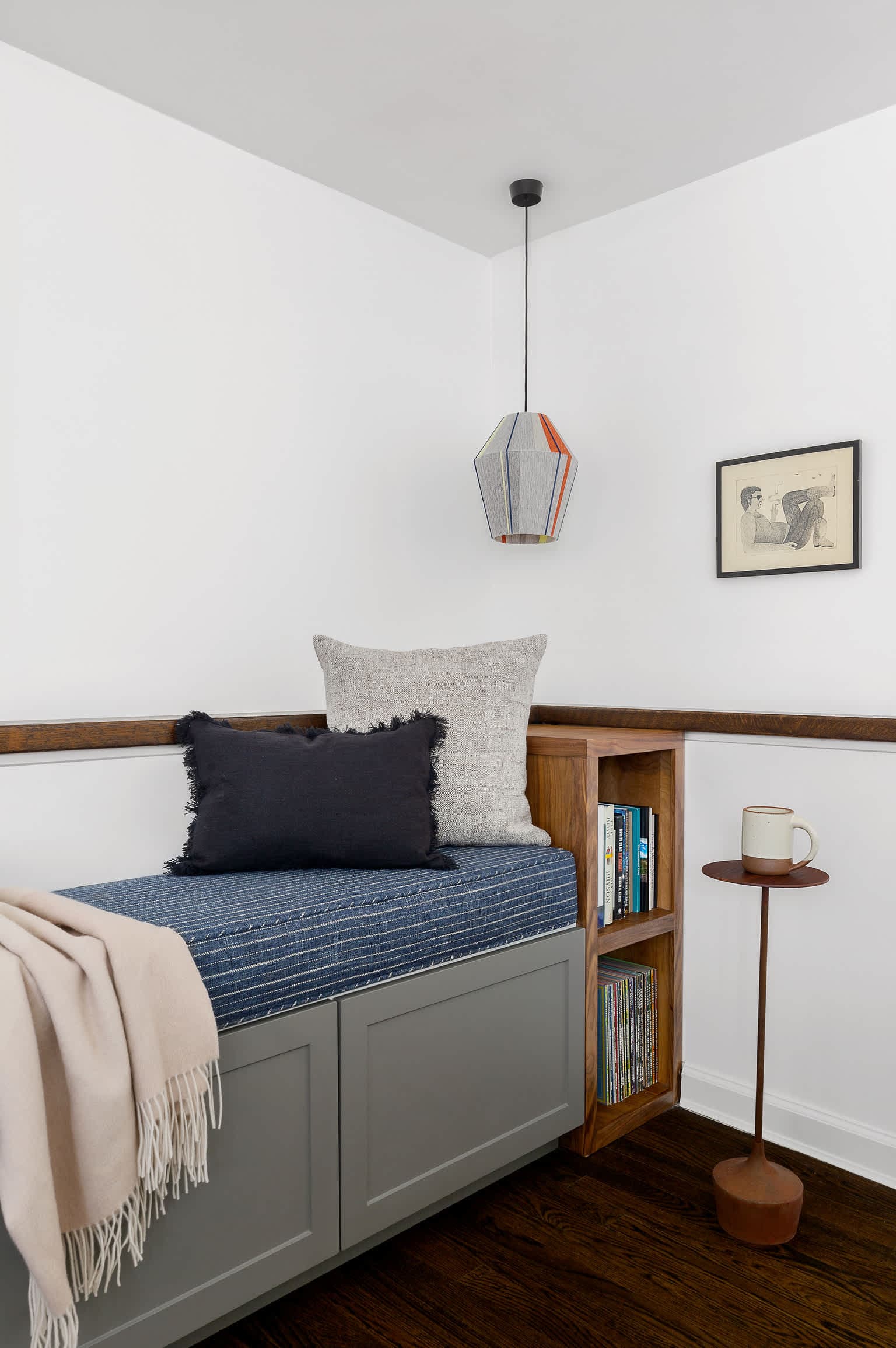 Atrium Heights | Chelsea | Modern Duplex photo 14