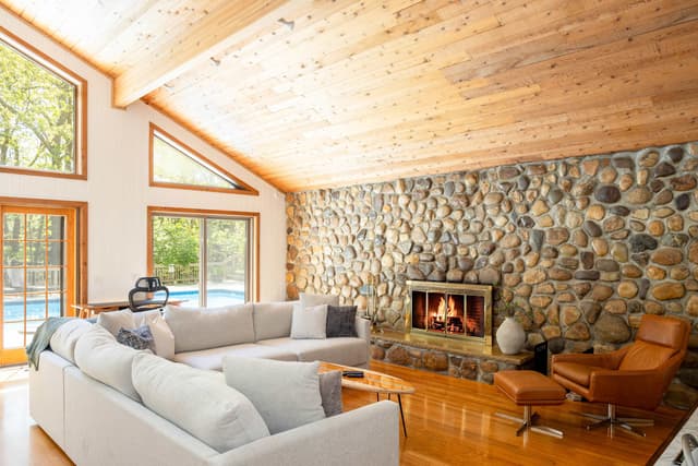 Image of Living space #1