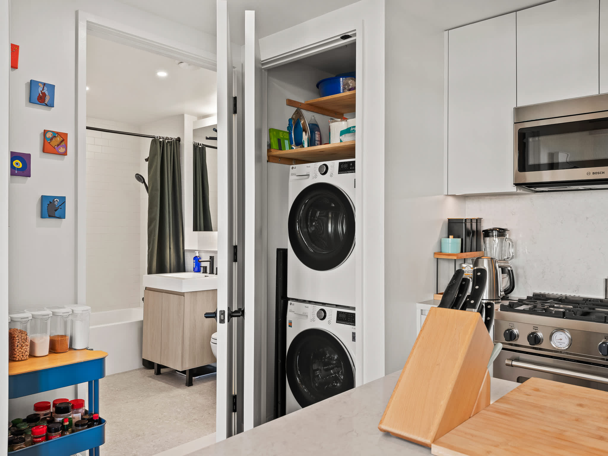 Metropolitan Place | Williamsburg | Penthouse w/ Private Balcony & Gym photo 10