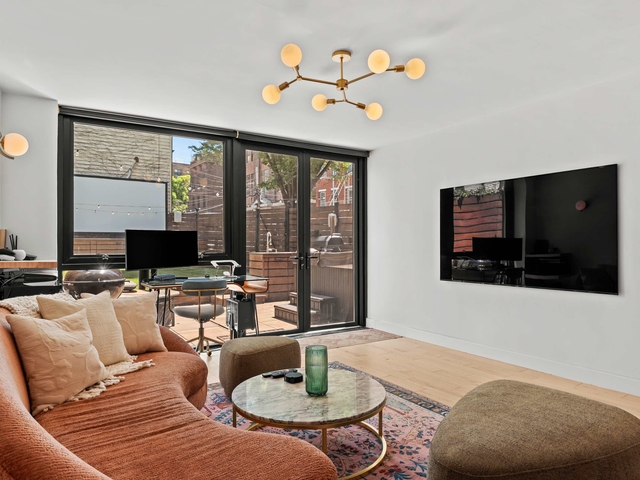 Image of Living space #4