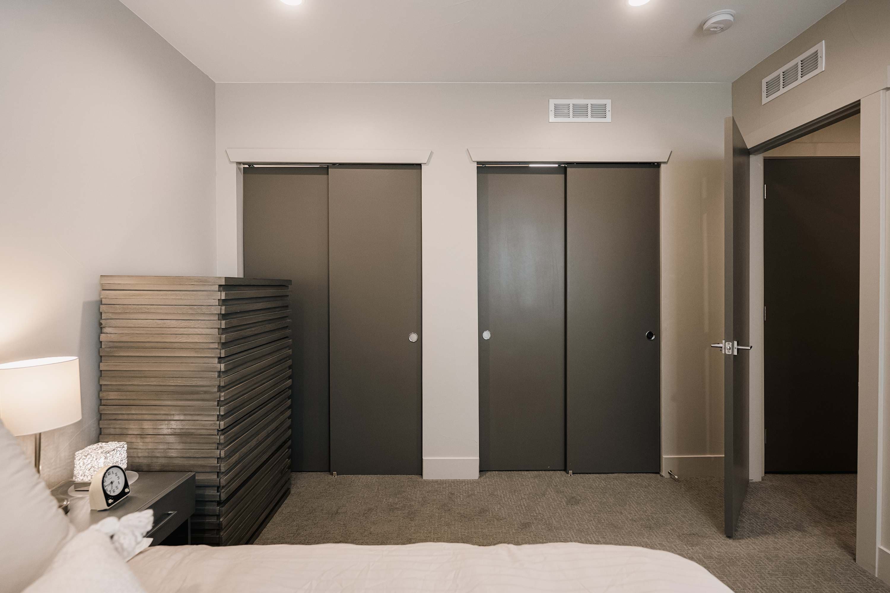 Zenobia Place | Sloan's Lake | Cozy Furnished Apartment photo 16