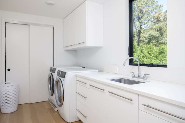 Image of Living space #6