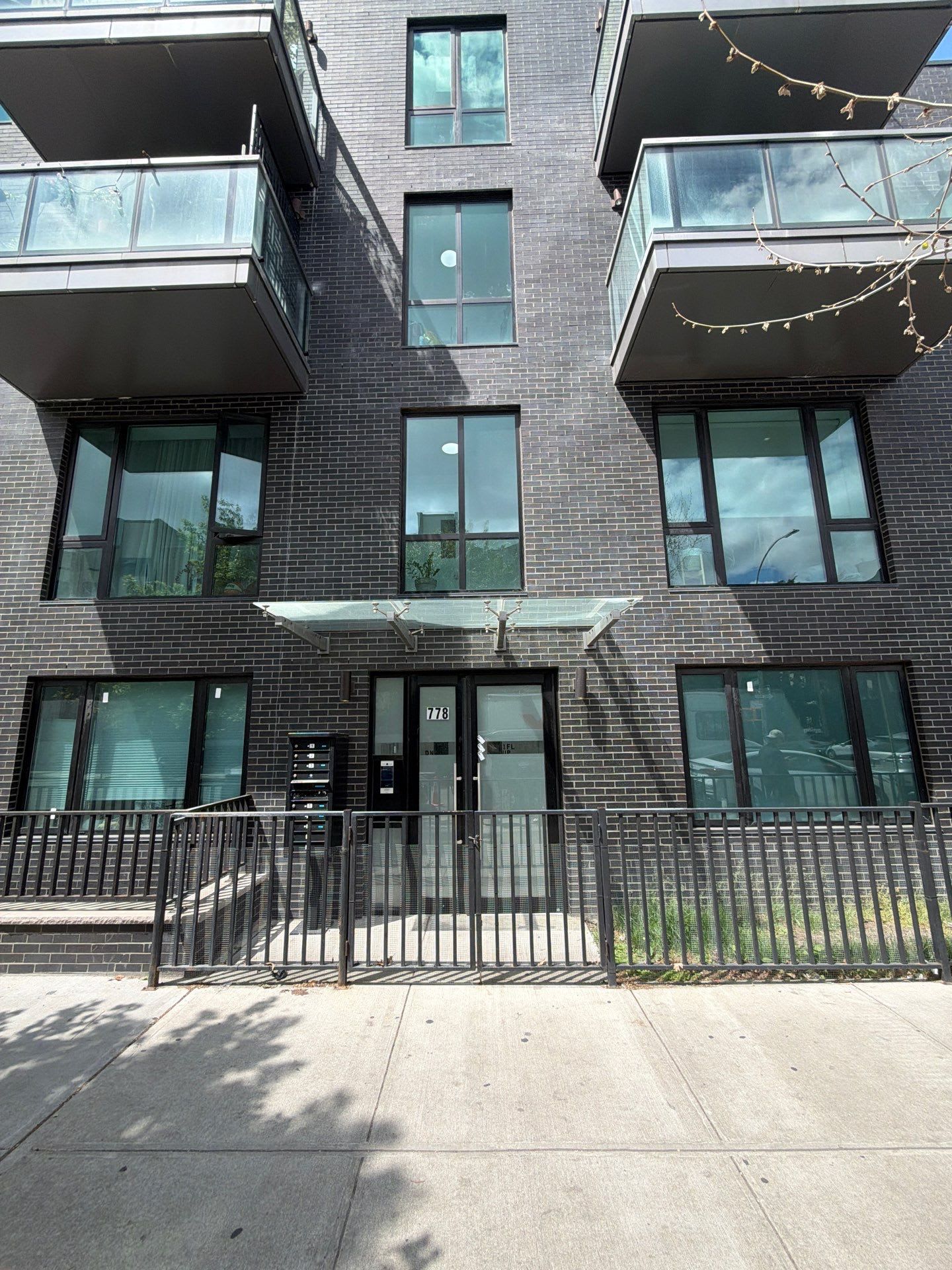 Marcy Loft | Bed-Stuy | Modernd Condo w/ Private Balcony photo 3
