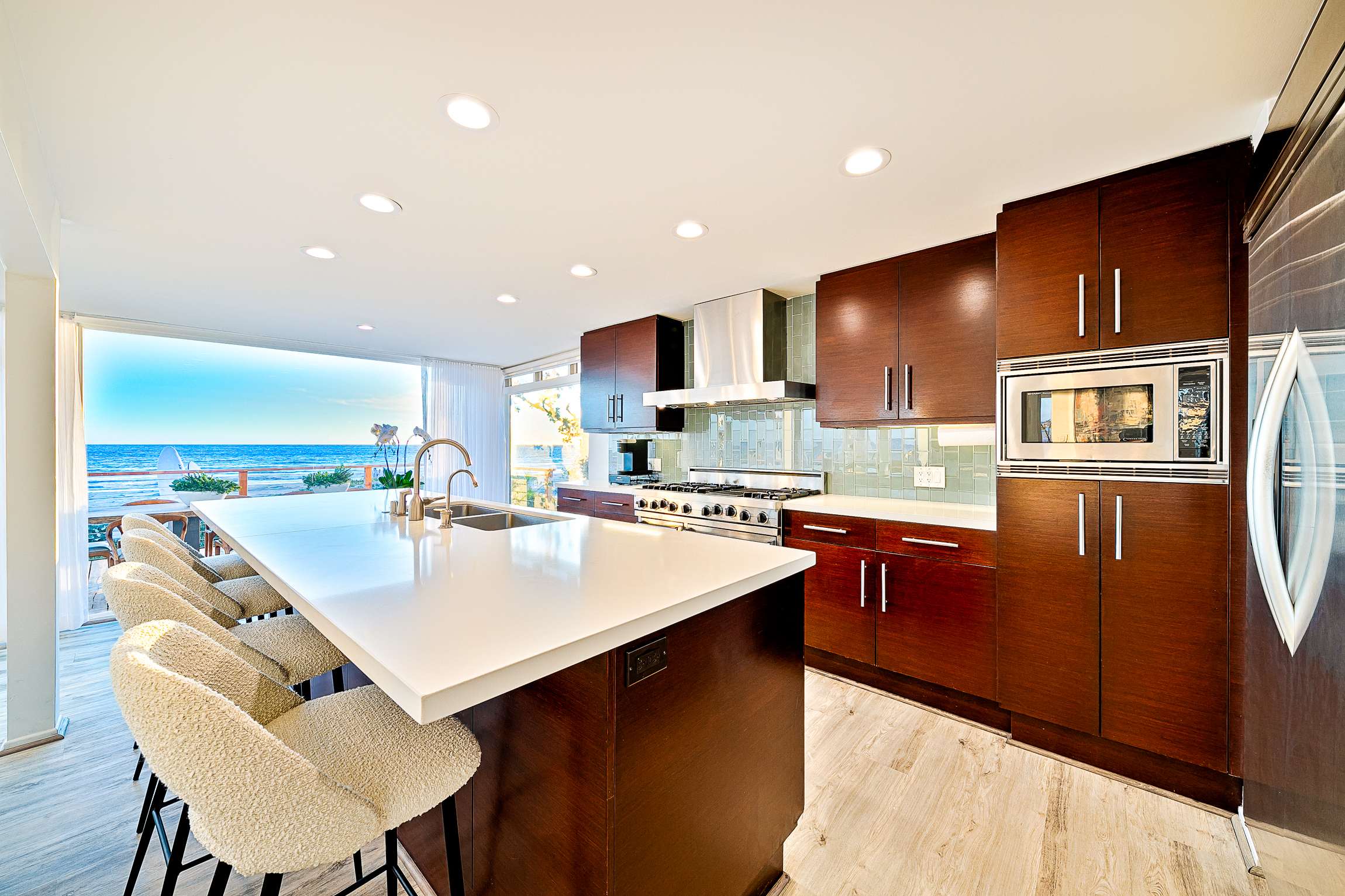 Oceancrest Estate | Broad Beach | Beachfront Home photo 8