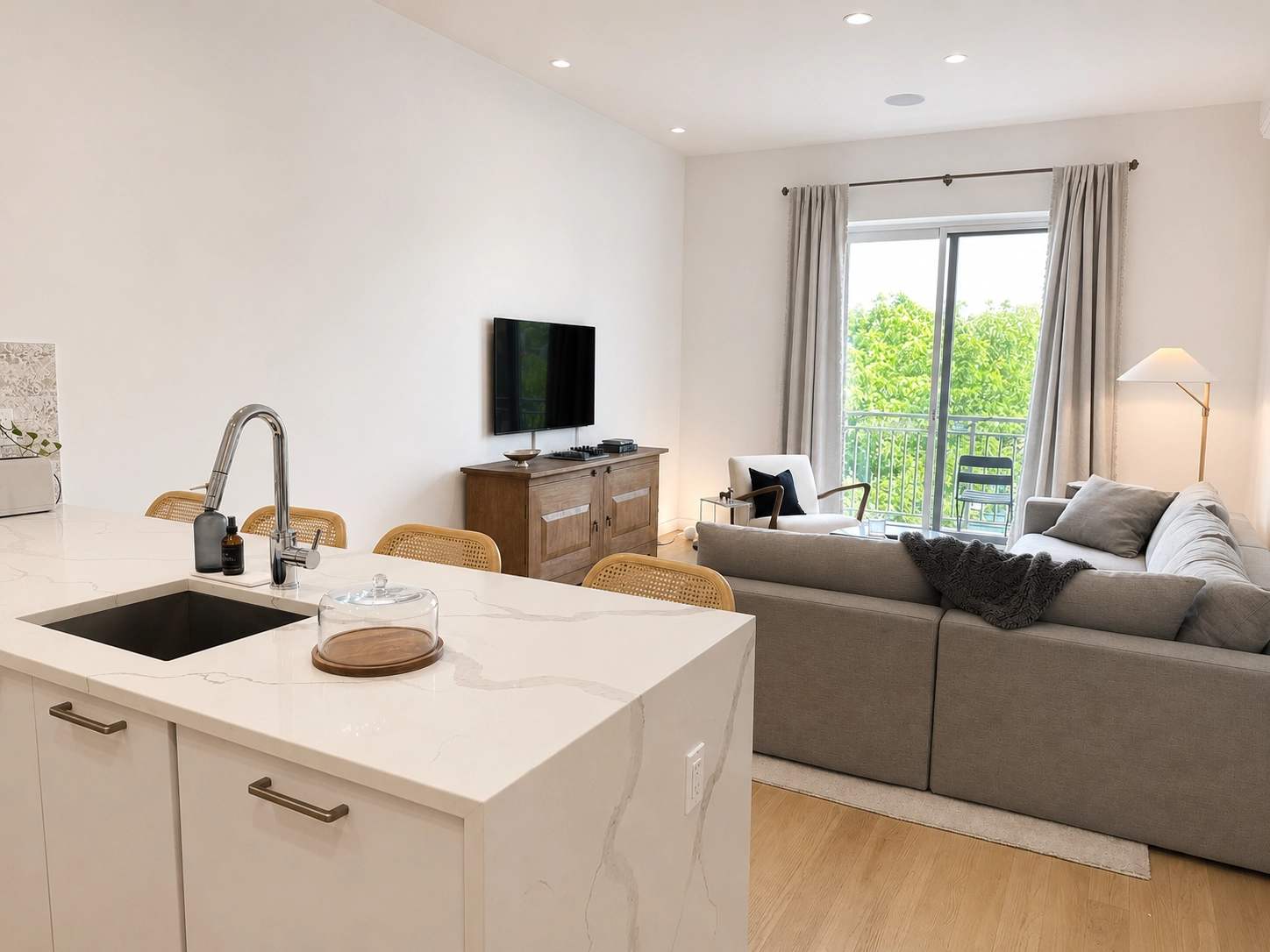Image of Living space #2