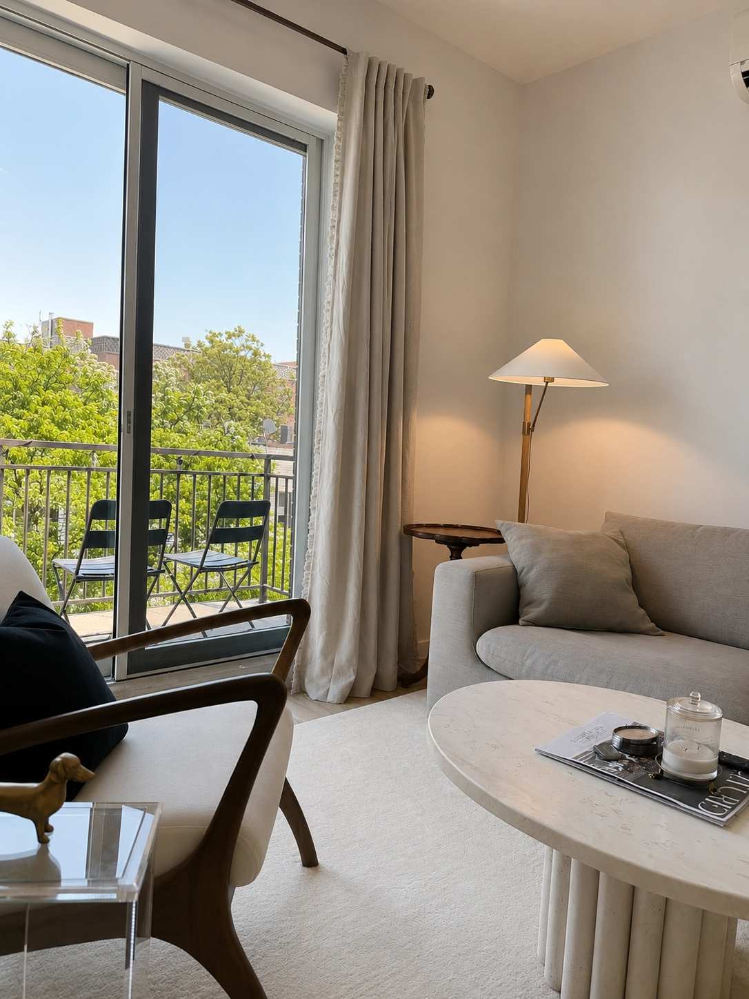 Covert Crest | Bushwick | Top-Floor Retreat with Private Rooftop photo 7