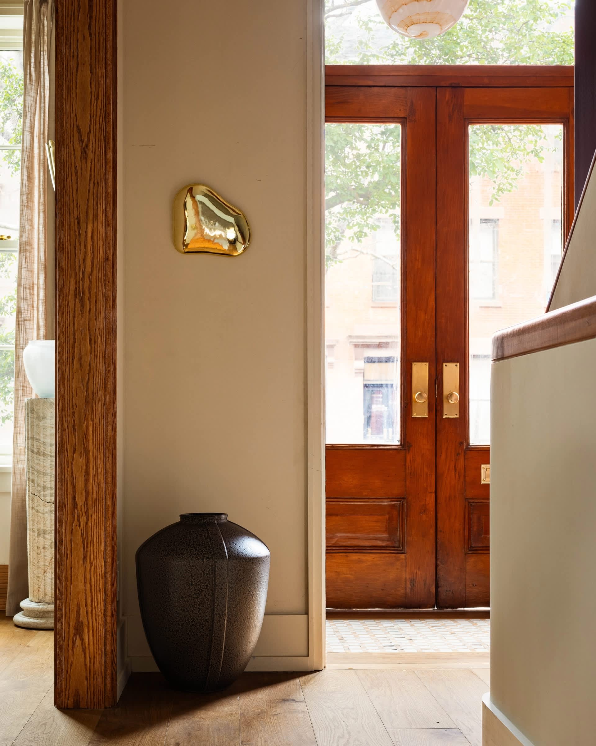 Mahogany House | Cobble Hill | Townhouse with Garden & Rooftop photo 9
