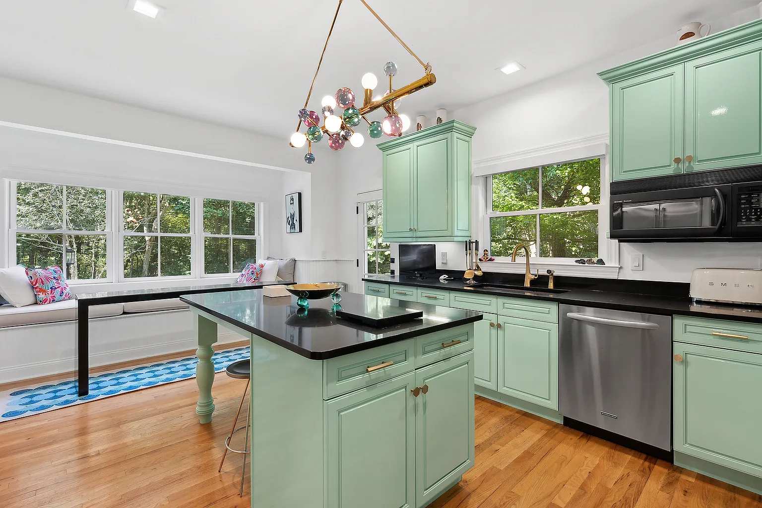 Lantern Grove | Sag Harbor | Estate with Pool & Tennis Court photo 8