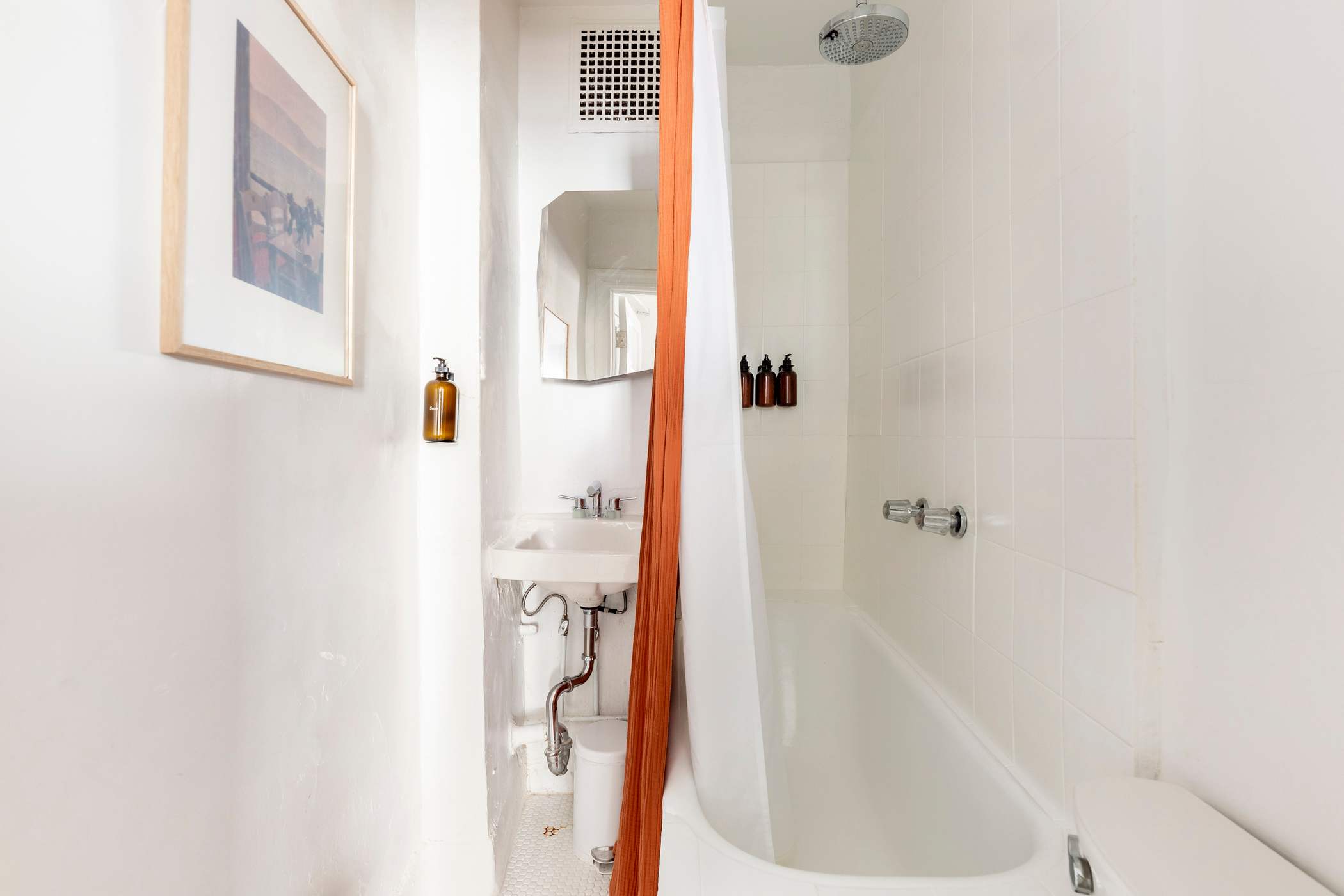 Brando House | West Village | Cozy Apartment photo 18