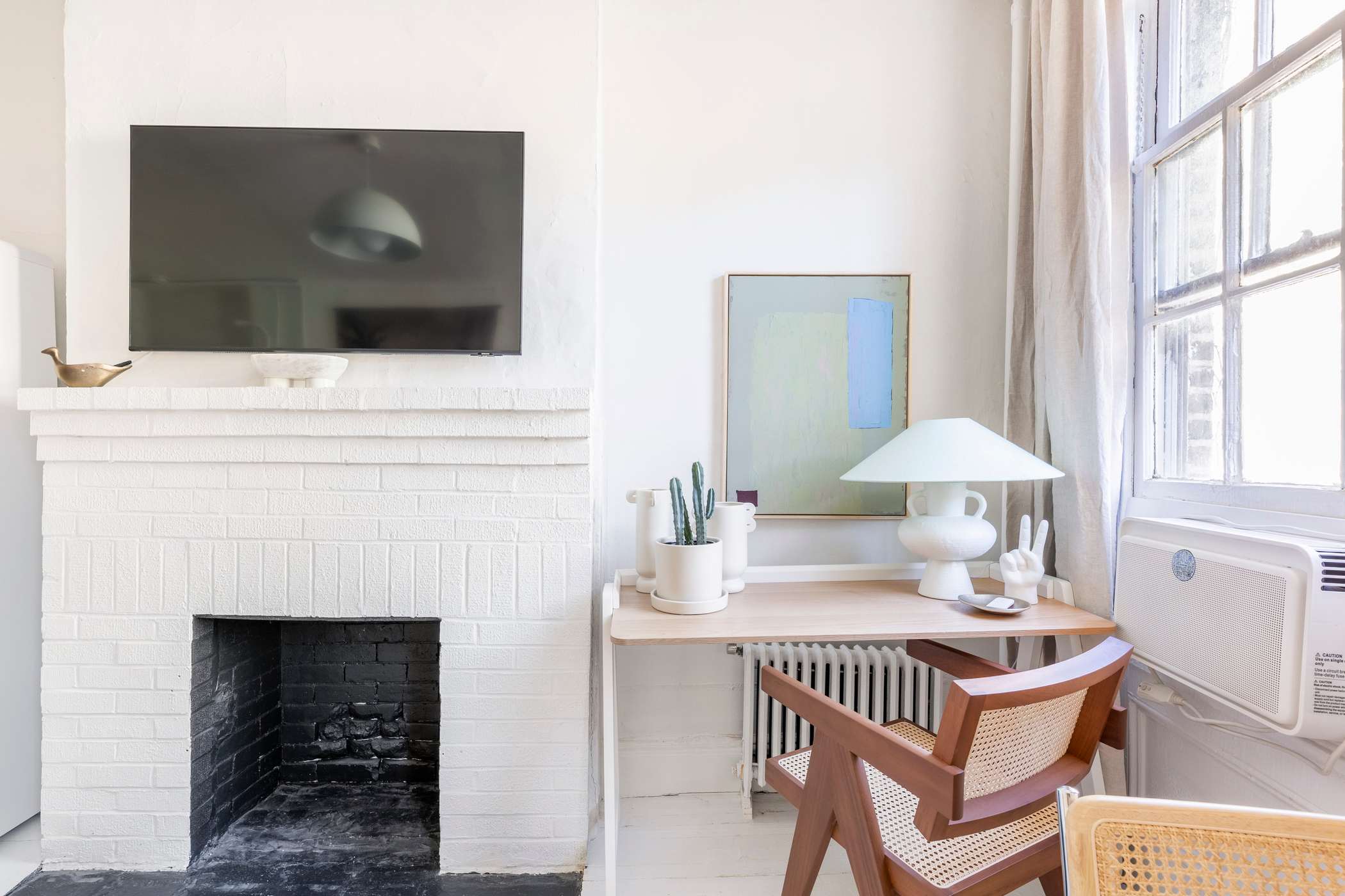 Brando House | West Village | Cozy Apartment photo 9