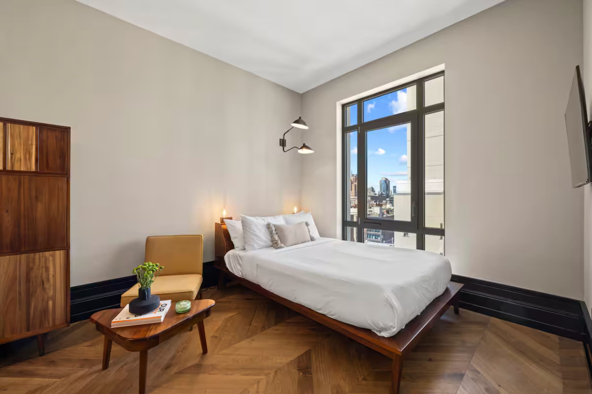 Freeman 703 | Lower East Side | Condo with Shared Amenities photo 2