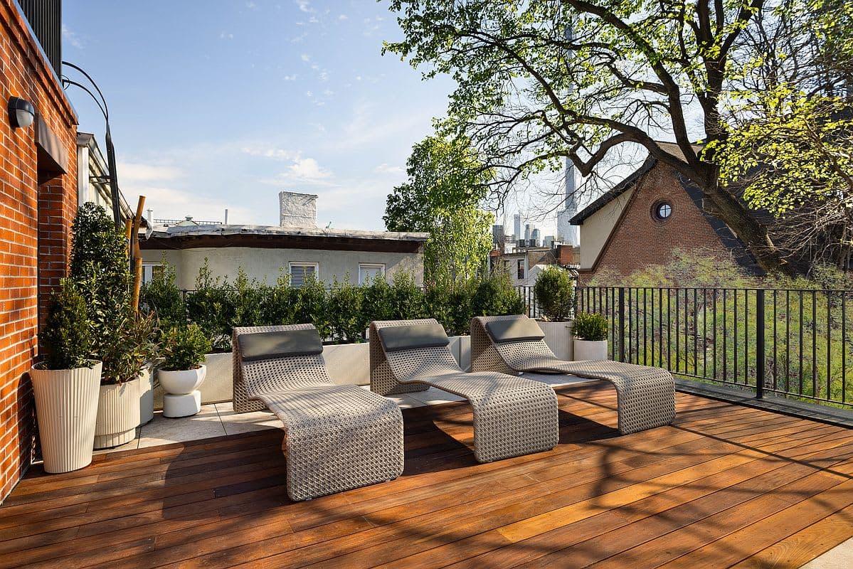 Mahogany House | Cobble Hill | Townhouse with Garden & Rooftop photo 21