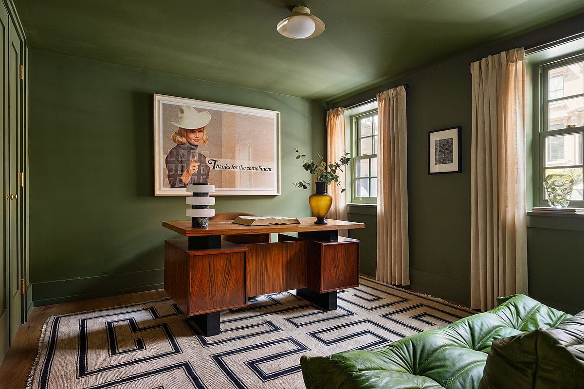 Mahogany House | Cobble Hill | Townhouse with Garden & Rooftop photo 24