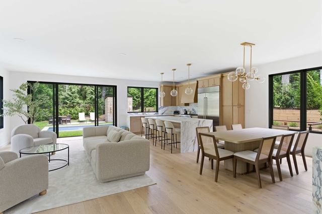 Image of Living space #2