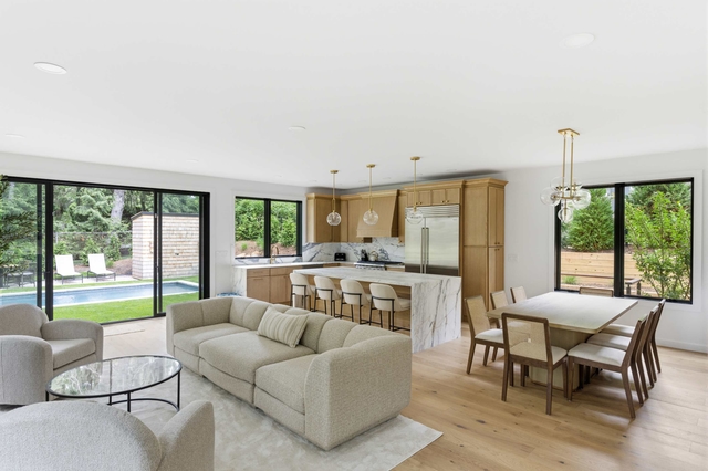 Image of Living space #3