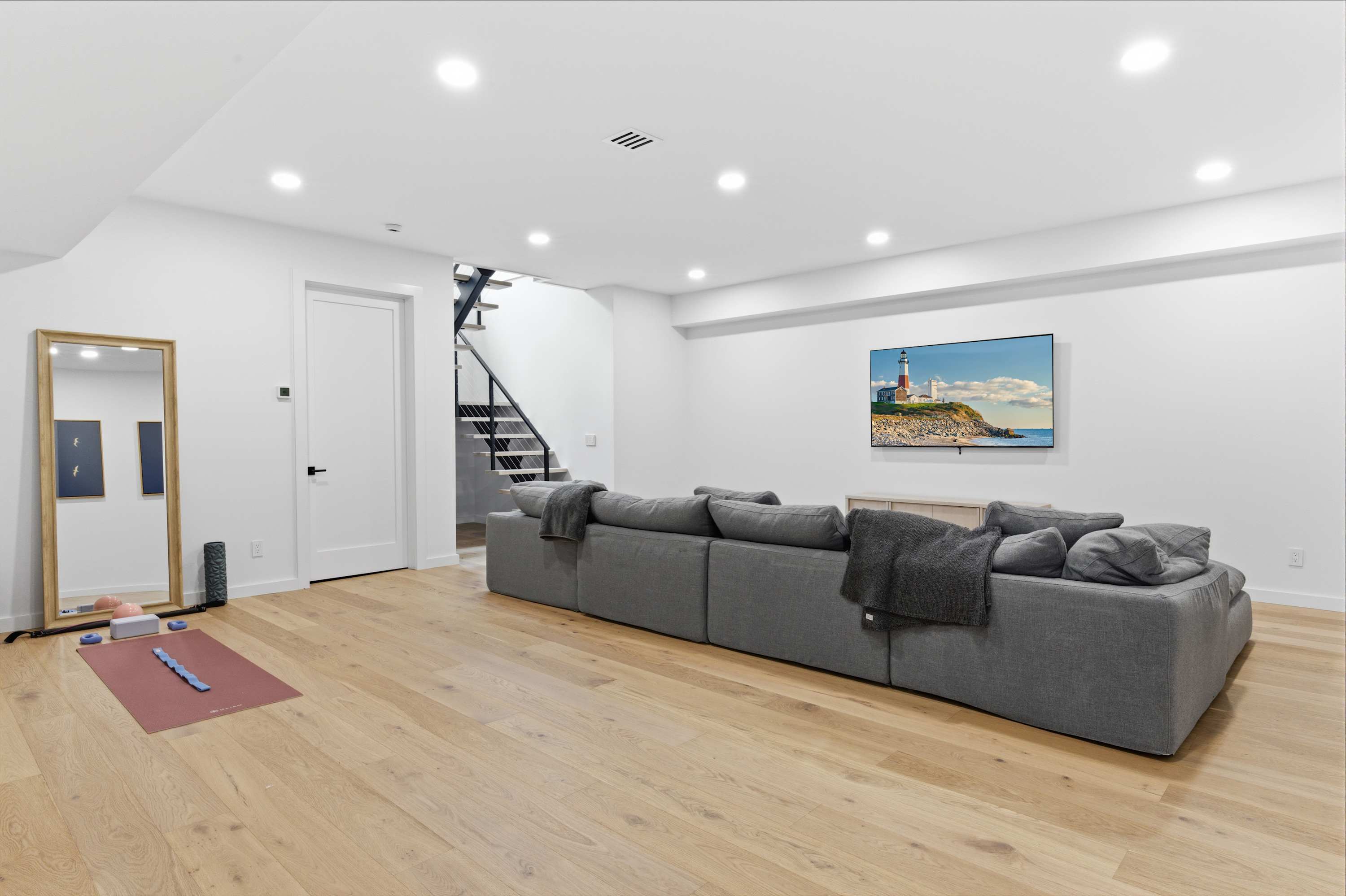 Sandpiper | Sag Harbor | Home w/ Heated Pool & Beach Access photo 23