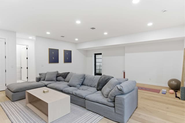 Image of Living space #9