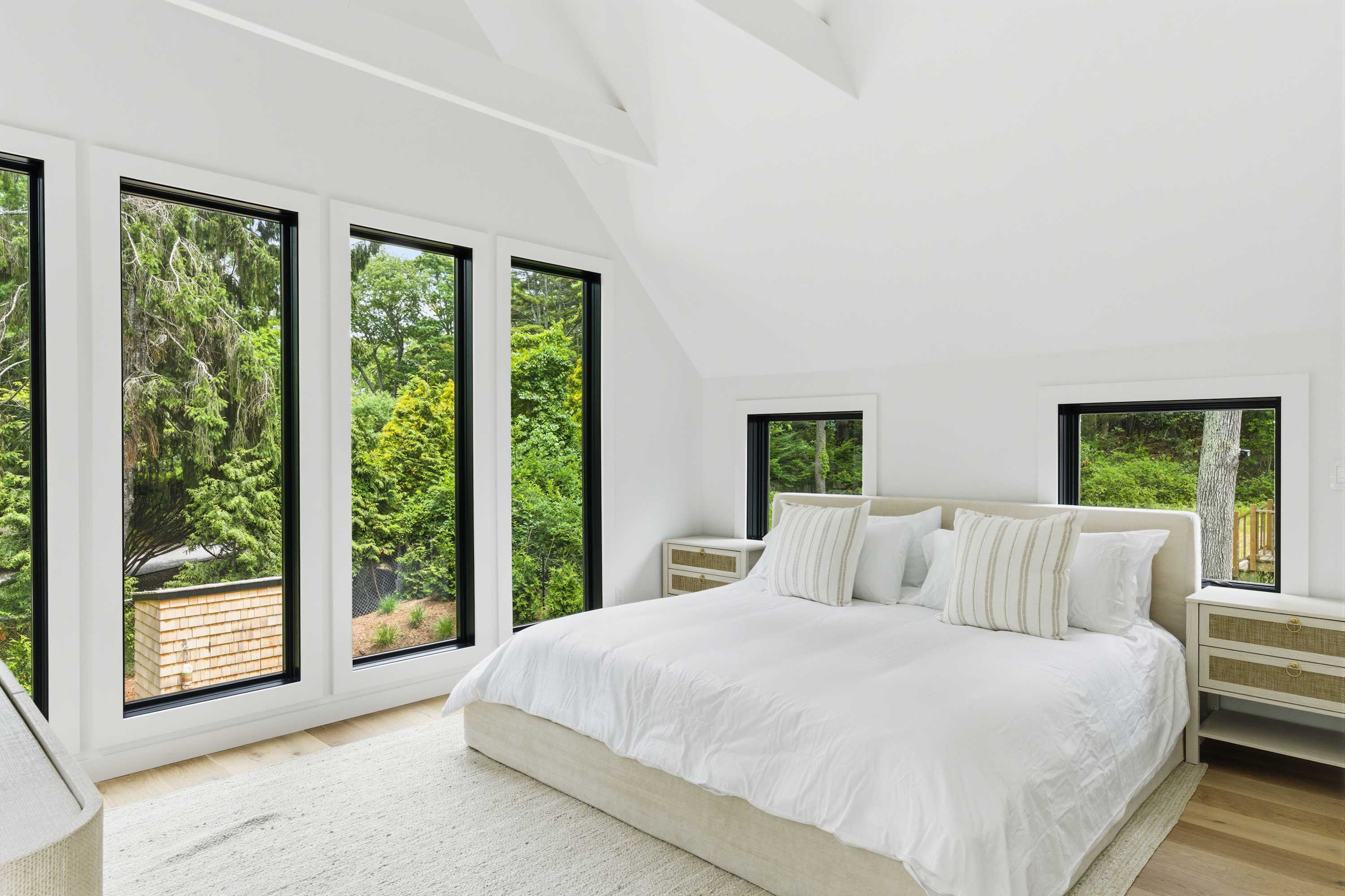 Sandpiper | Sag Harbor | Home w/ Heated Pool & Beach Access photo 33