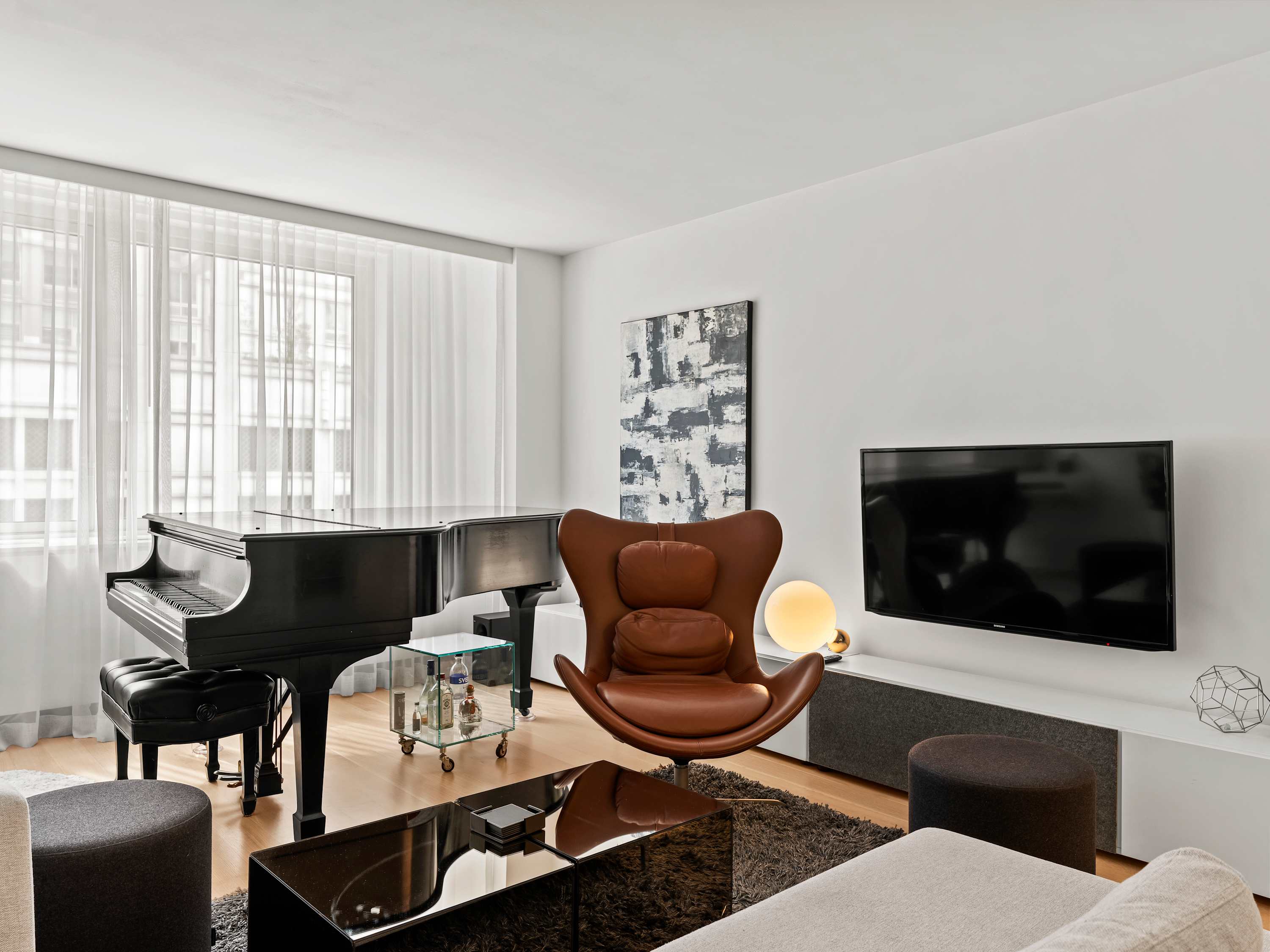 Starrett Place | Hell's Kitchen | Luxe Residence w/ Grand Piano main photo