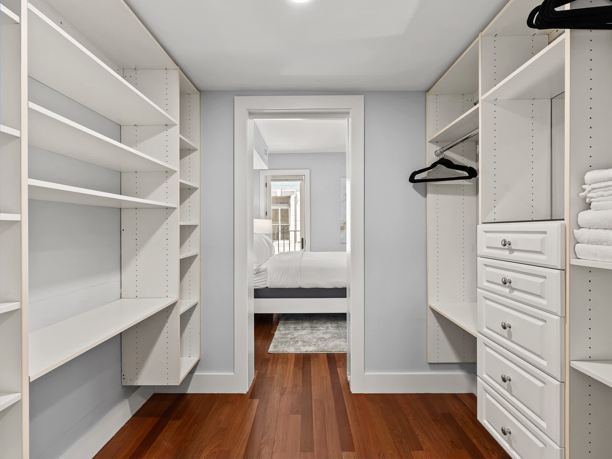Centre House | Little Italy | Spacious Townhome with Rooftop Deck photo 31