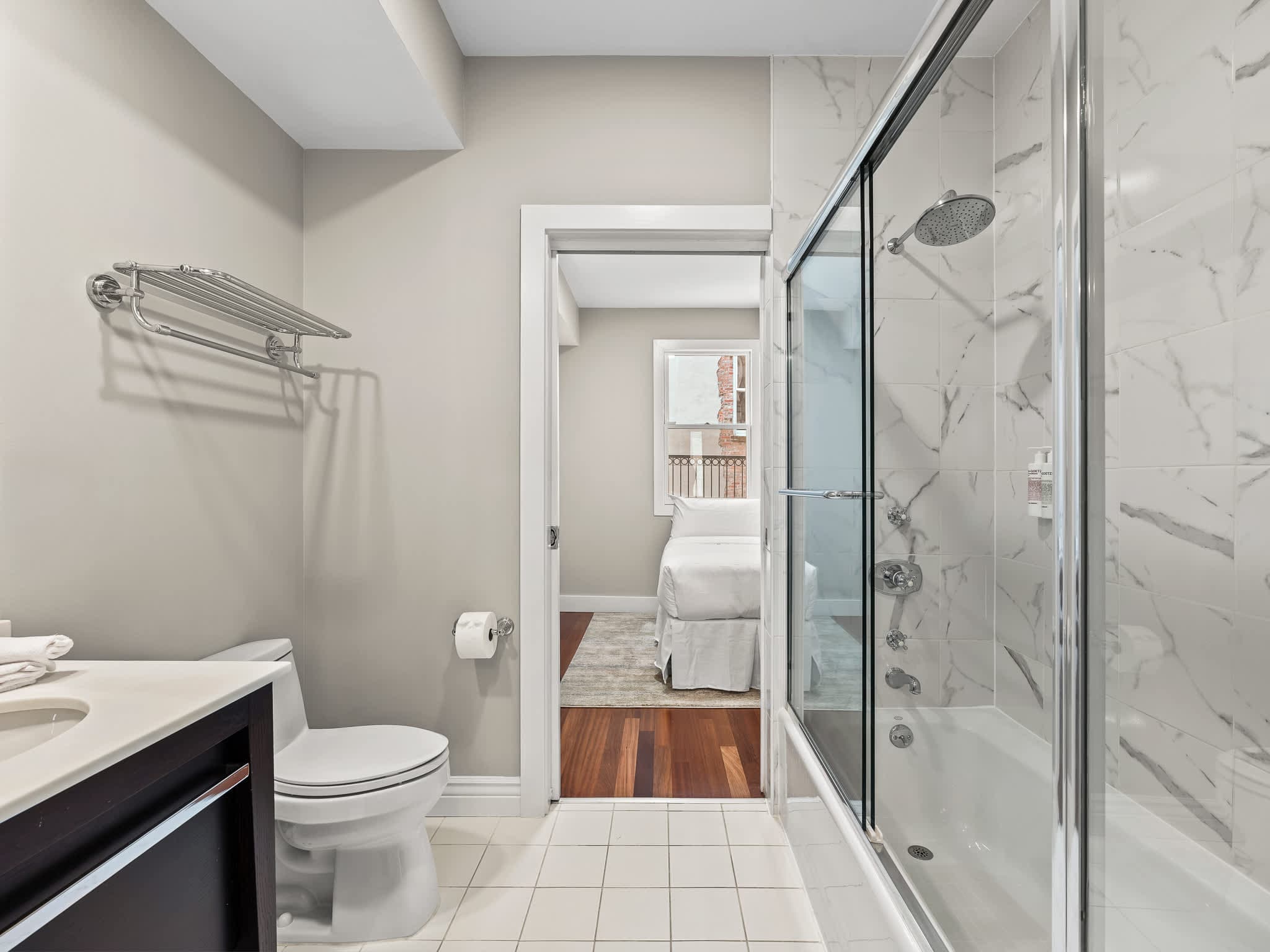 Centre House | Little Italy | Spacious Townhome with Rooftop Deck photo 39