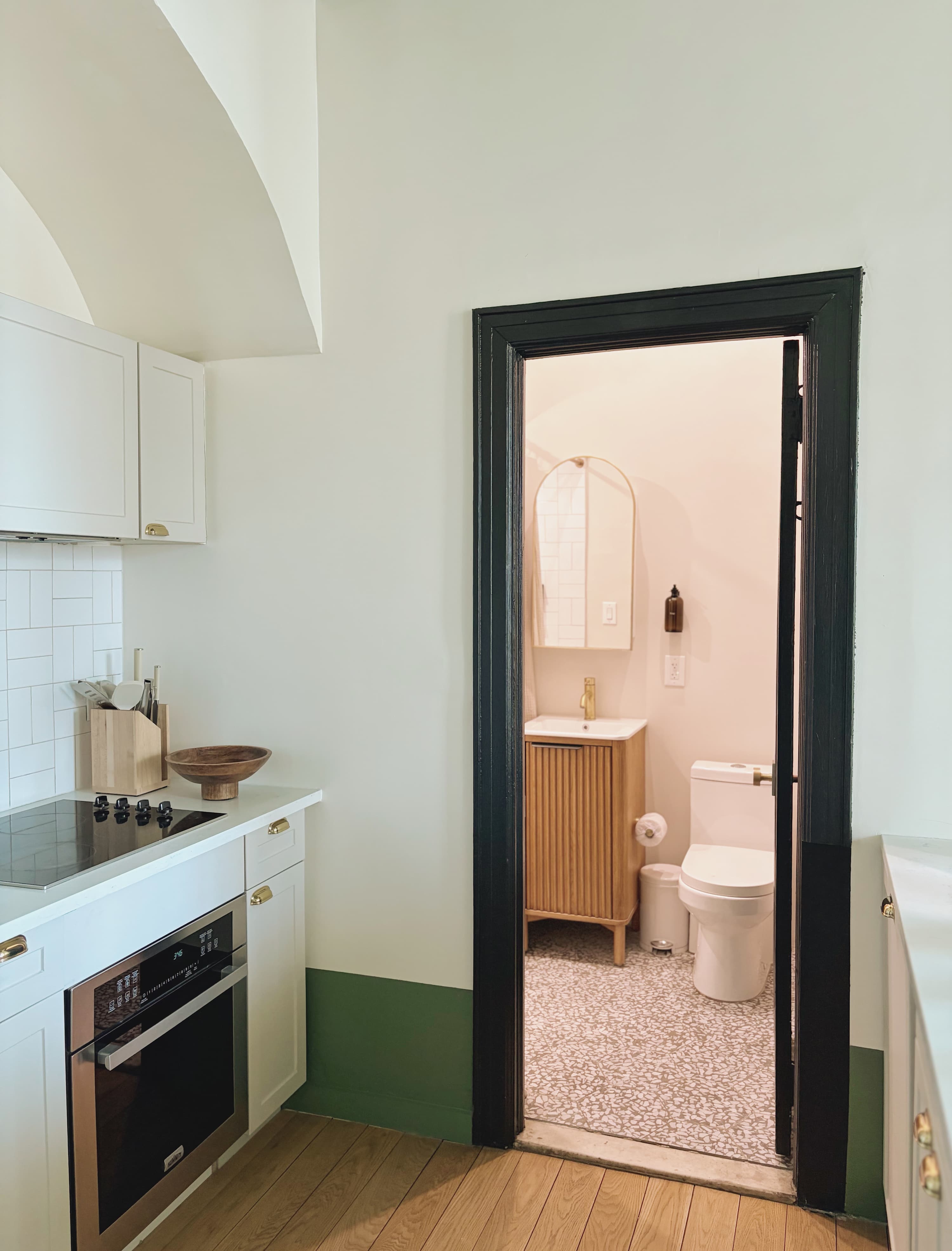 Henry House IV | Brooklyn Heights | Roomy Apartment photo 17