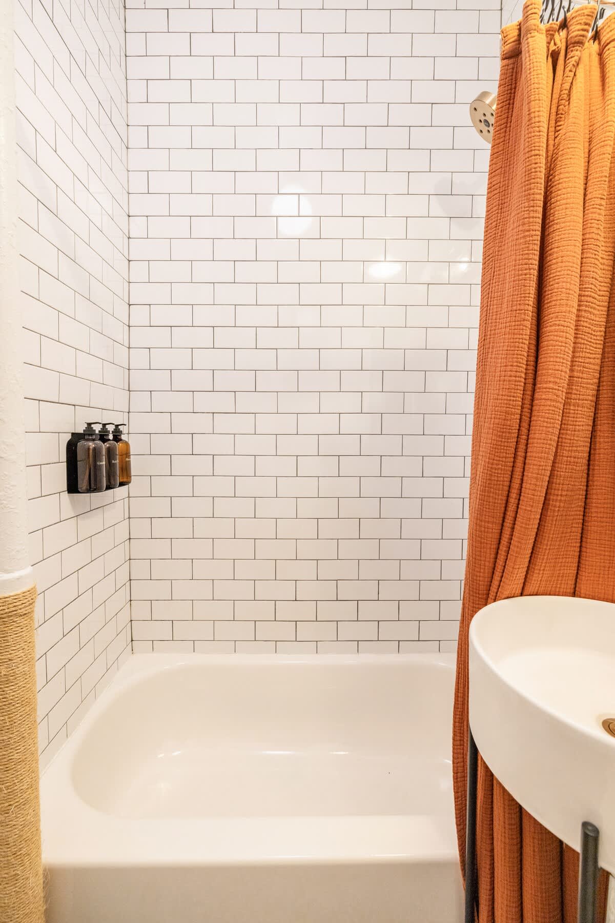 Spring House VIII | Nolita | Designer Apartment photo 11