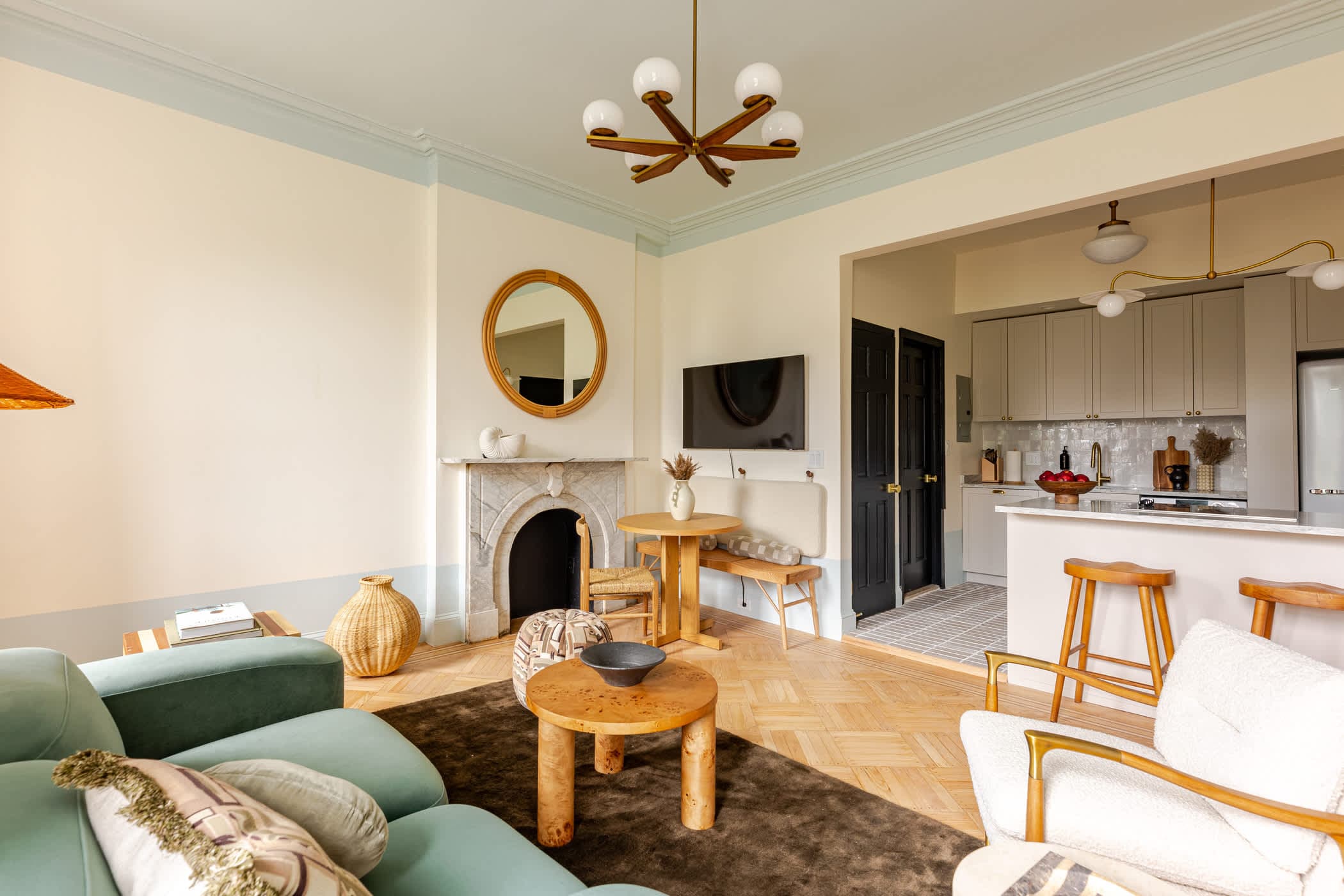 Henry House V | Brooklyn Heights | Roomy Apartment photo 5
