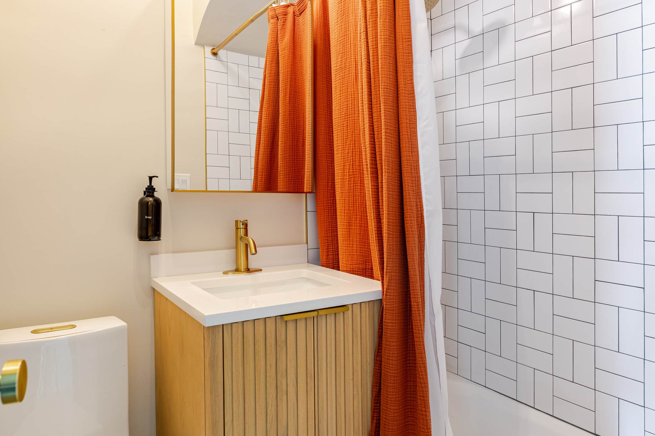 Henry House V | Brooklyn Heights | Roomy Apartment photo 18