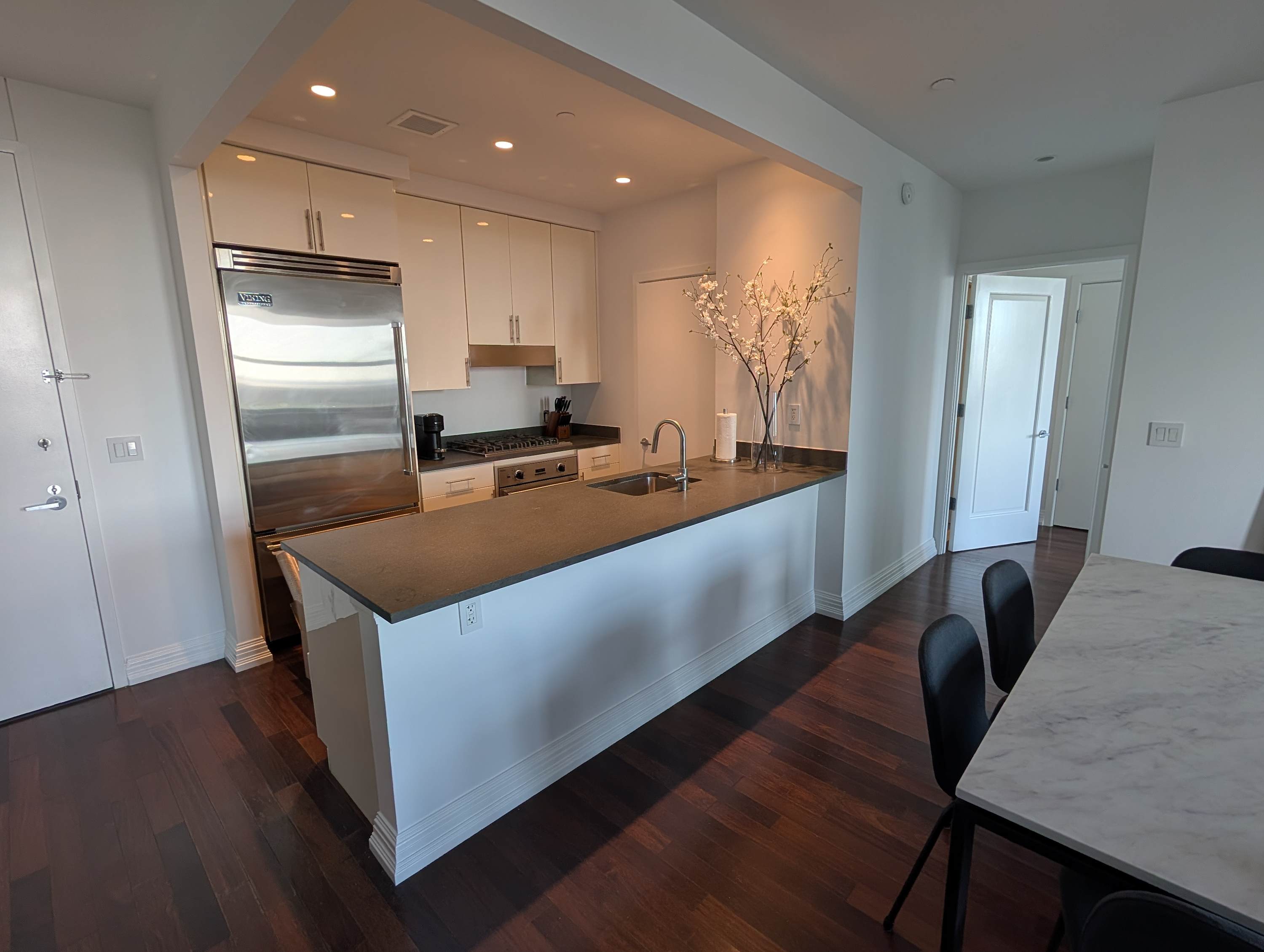 Hanson Place | Fort Greene | Condo with City Views & Shared Amenities photo 3