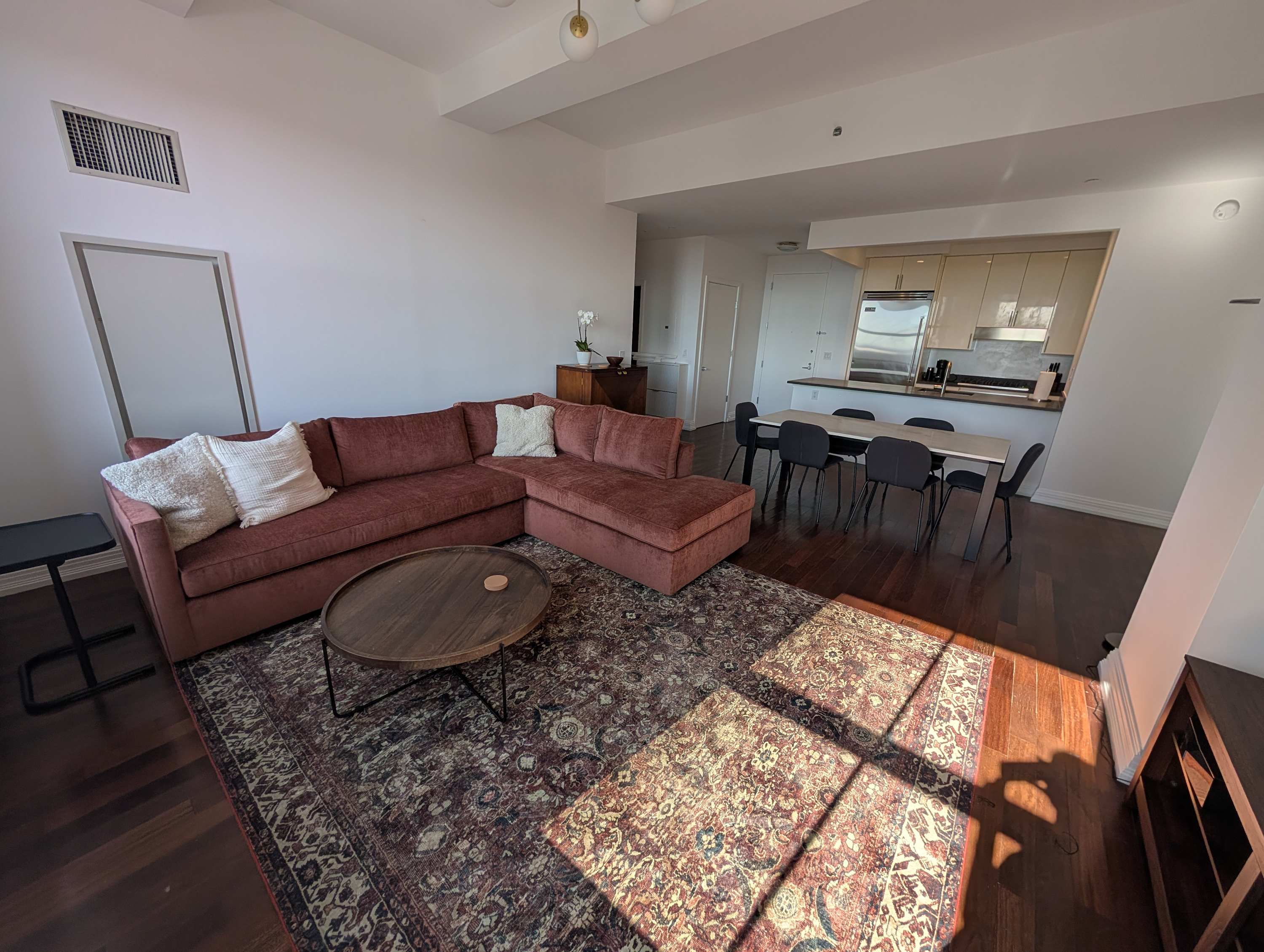 Hanson Place | Fort Greene | Condo with City Views & Shared Amenities main photo